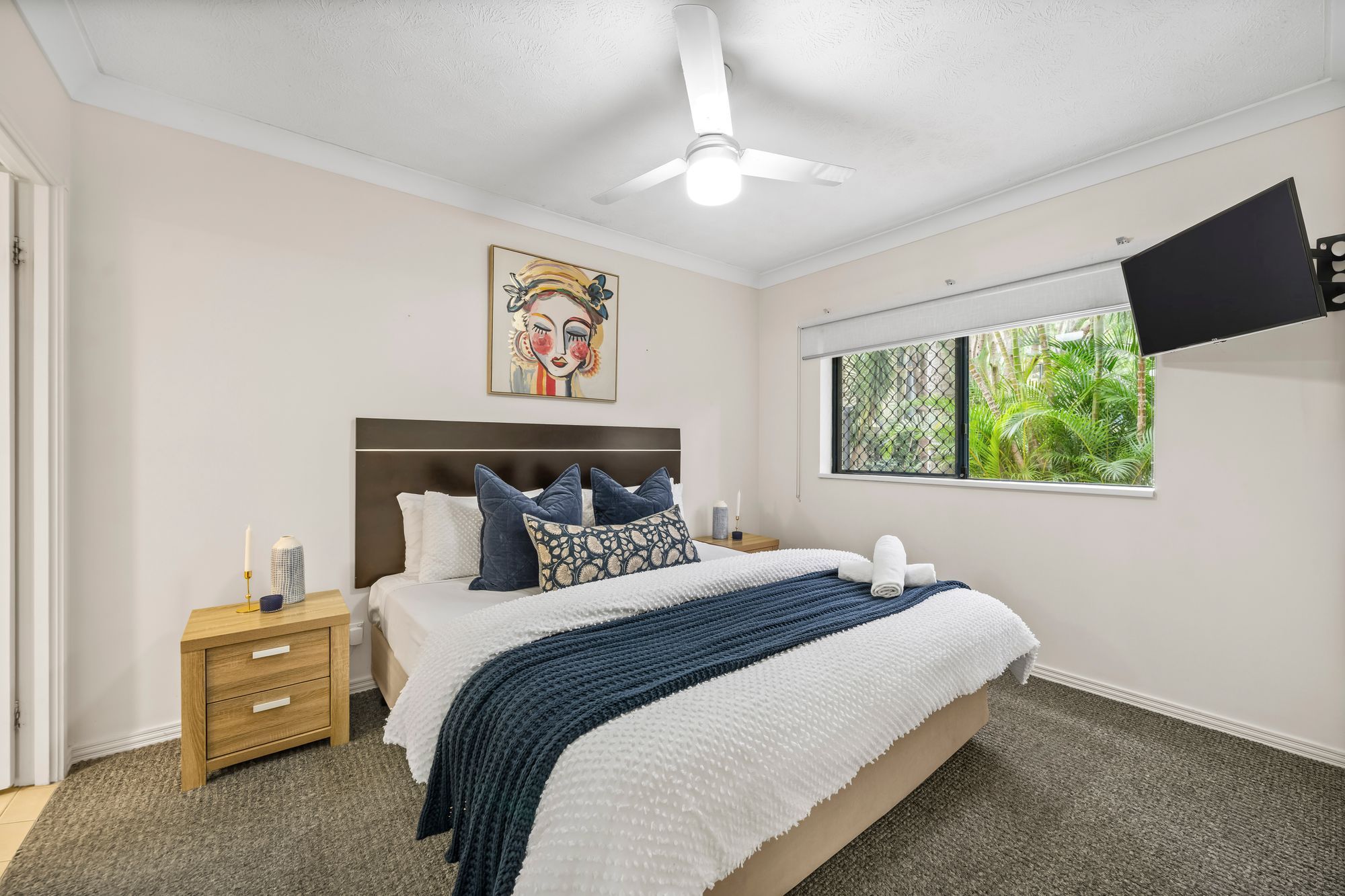 235/2360 Gold Coast Highway — photo 11 of 24
