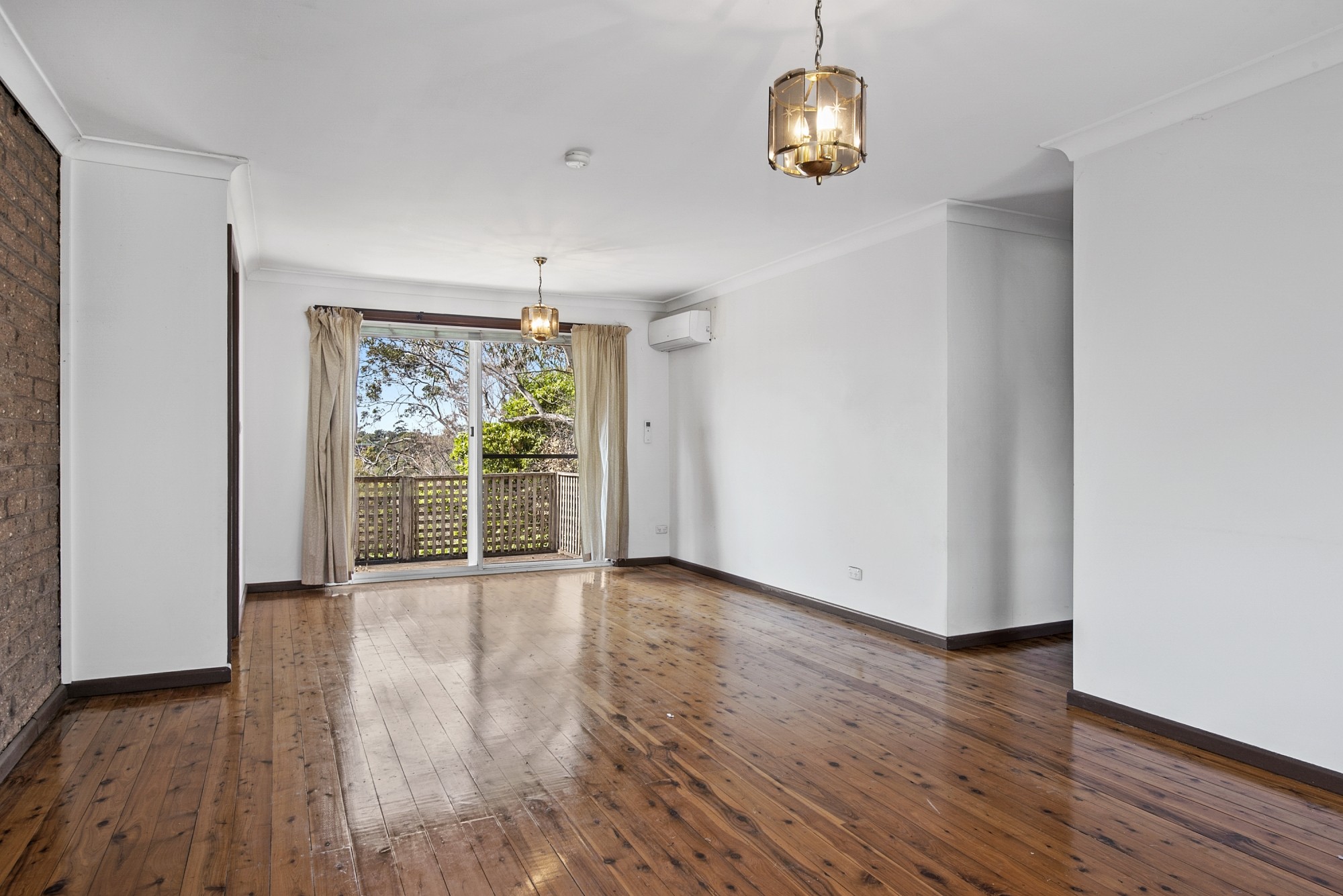 2 Grevillea Crescent, Hornsby Heights, NSW 2077