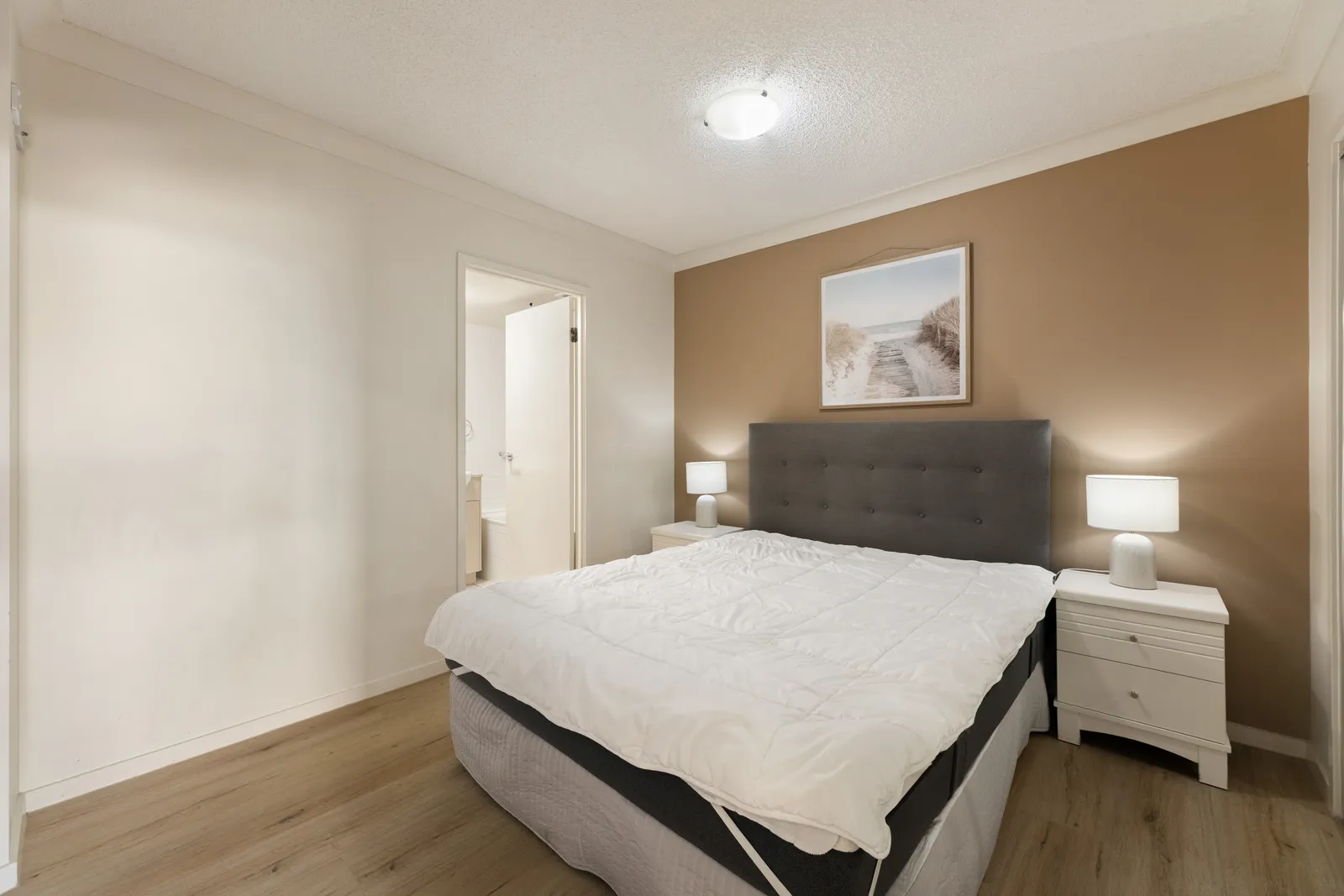 904/21 Patrick Lane, Toowong