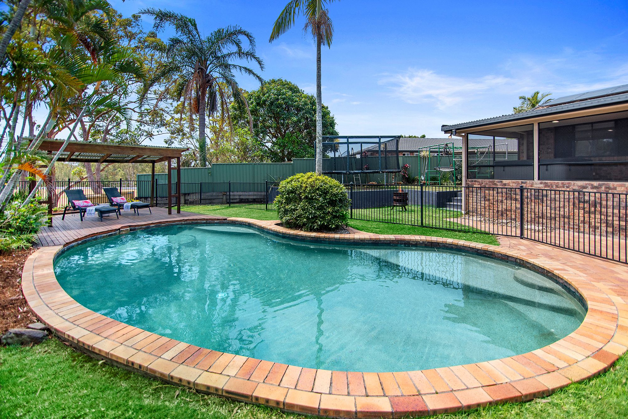5 Tibouchina Court, Helensvale, QLD 4212