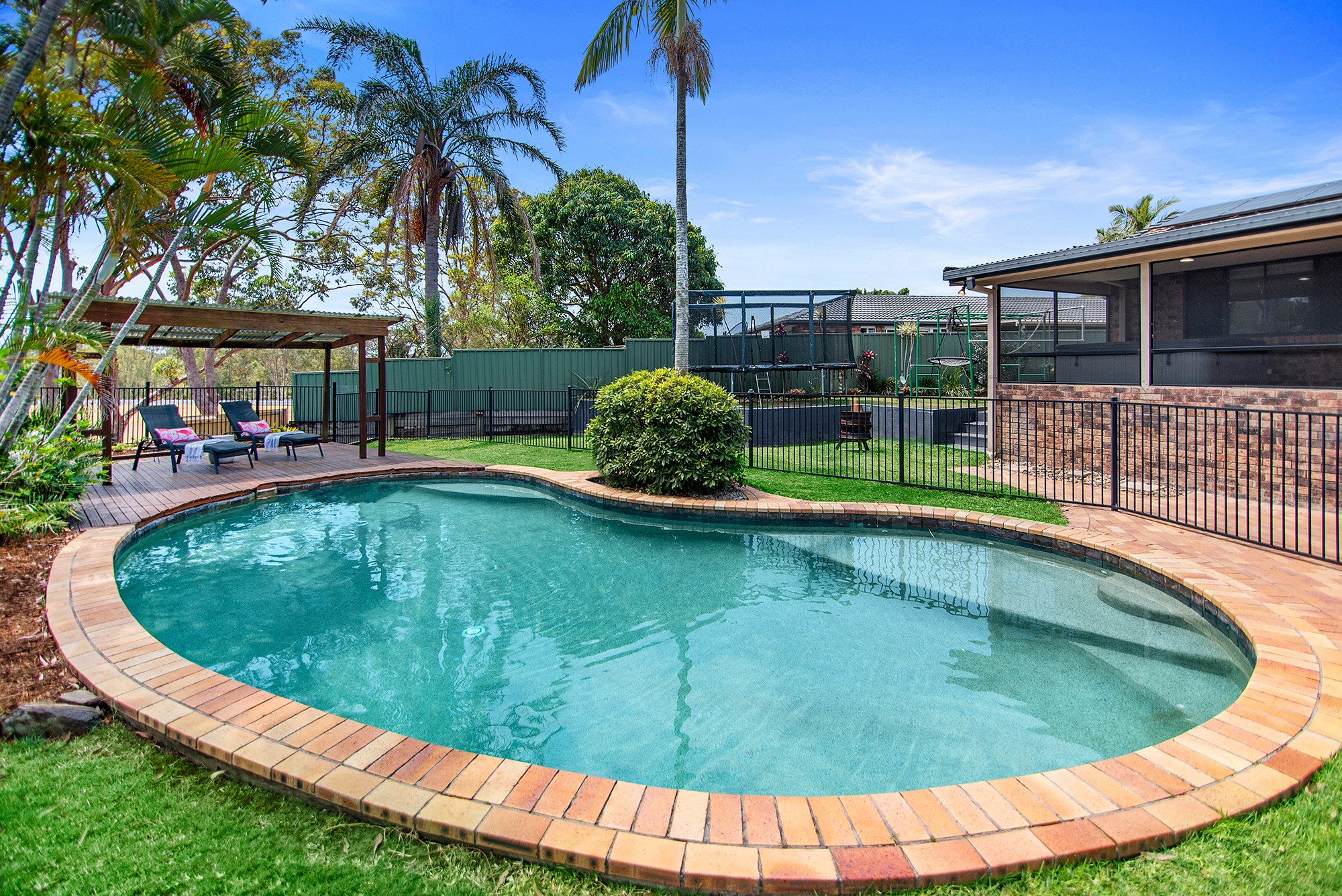 5 Tibouchina Court, Helensvale, QLD 4212