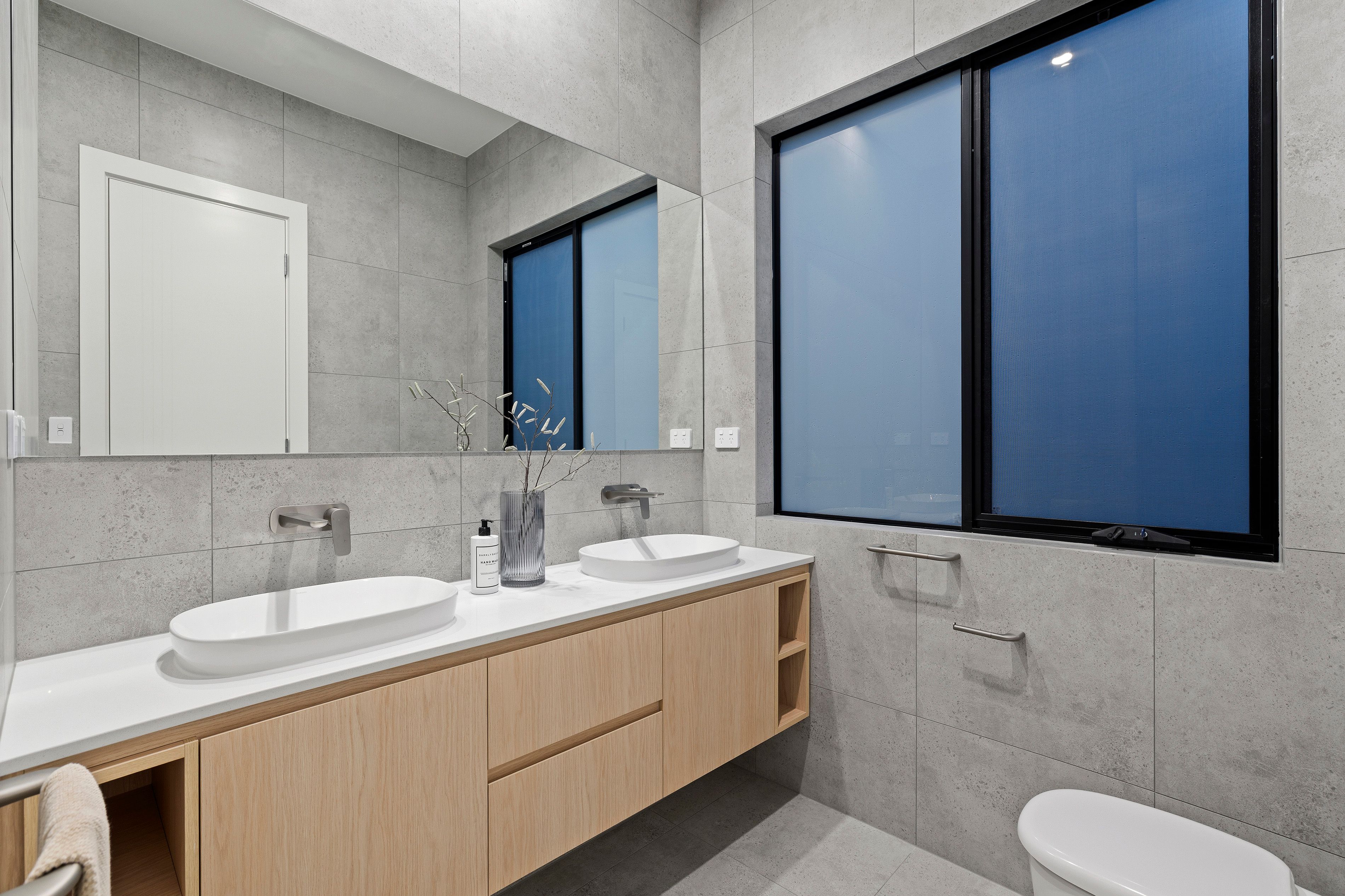 6 Pearce Avenue — photo 16 of 21