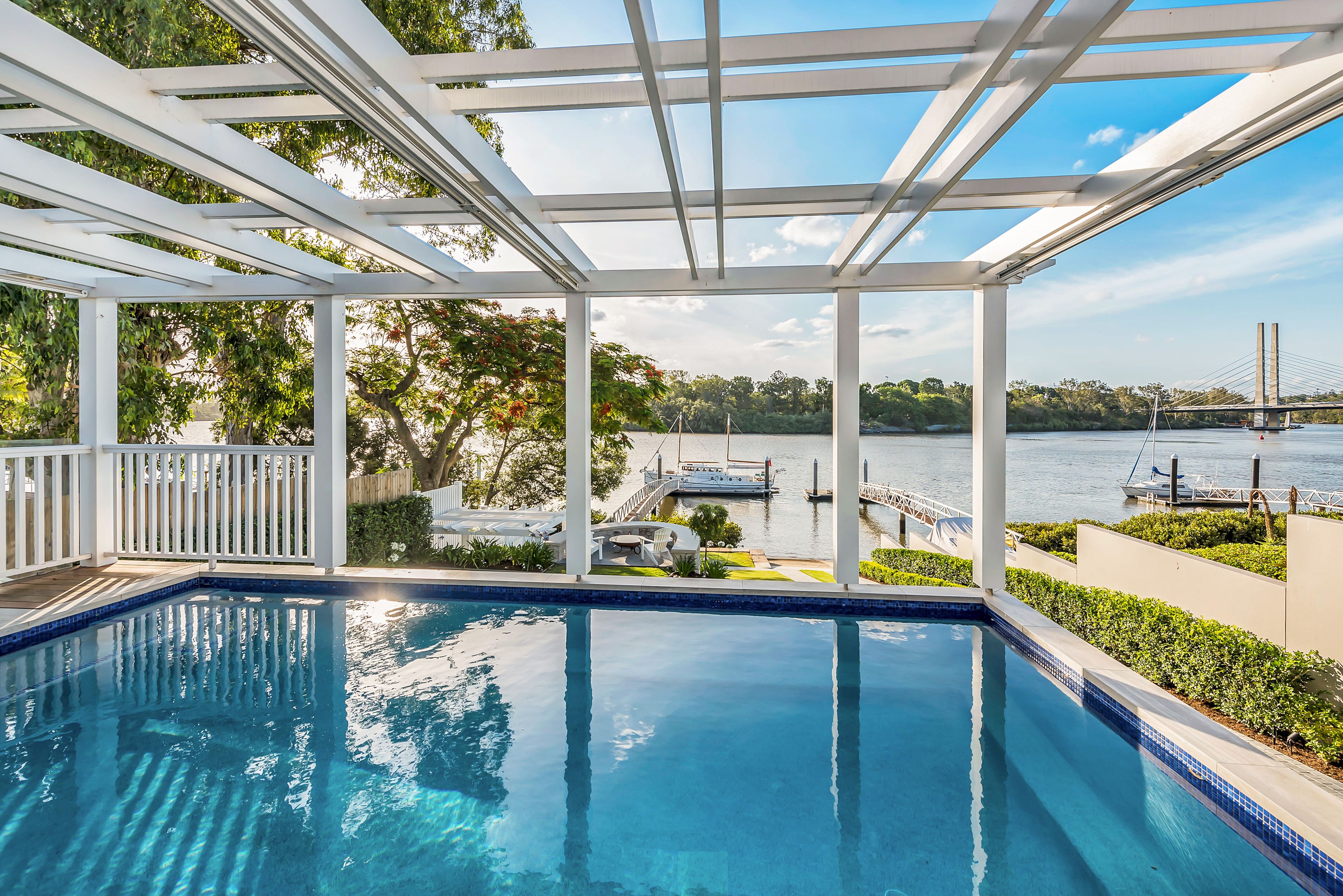 29 Brisbane Corso, Fairfield QLD 4103