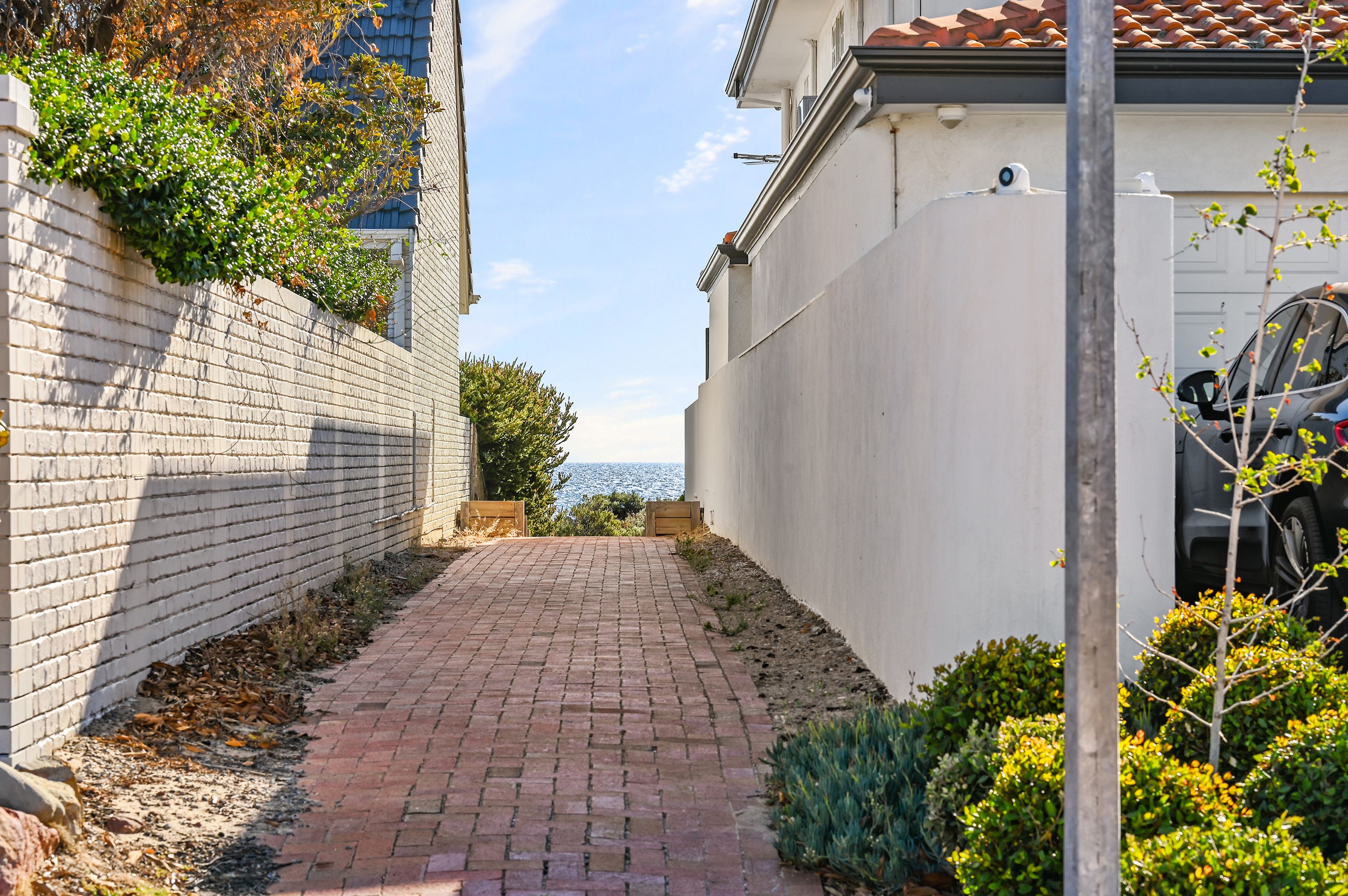 4 Tennyson Heights Court, Tennyson, SA 5022