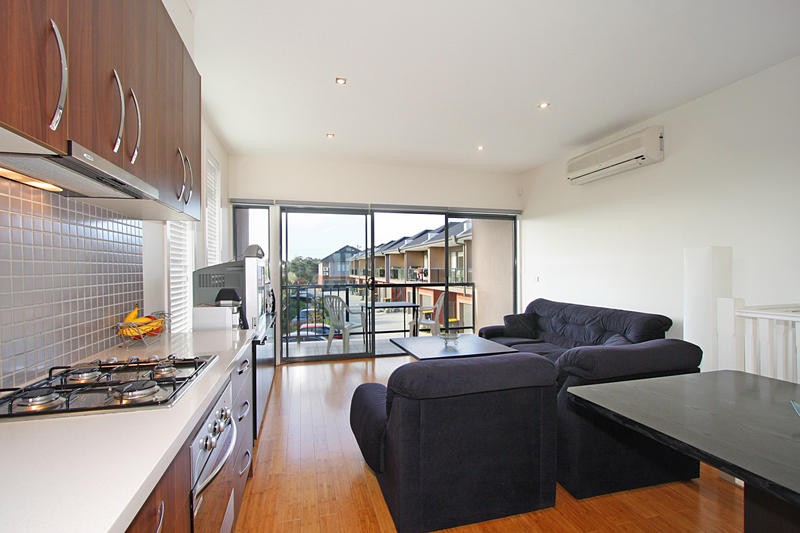 18/2-4 Newton Street, Chadstone, VIC 3148