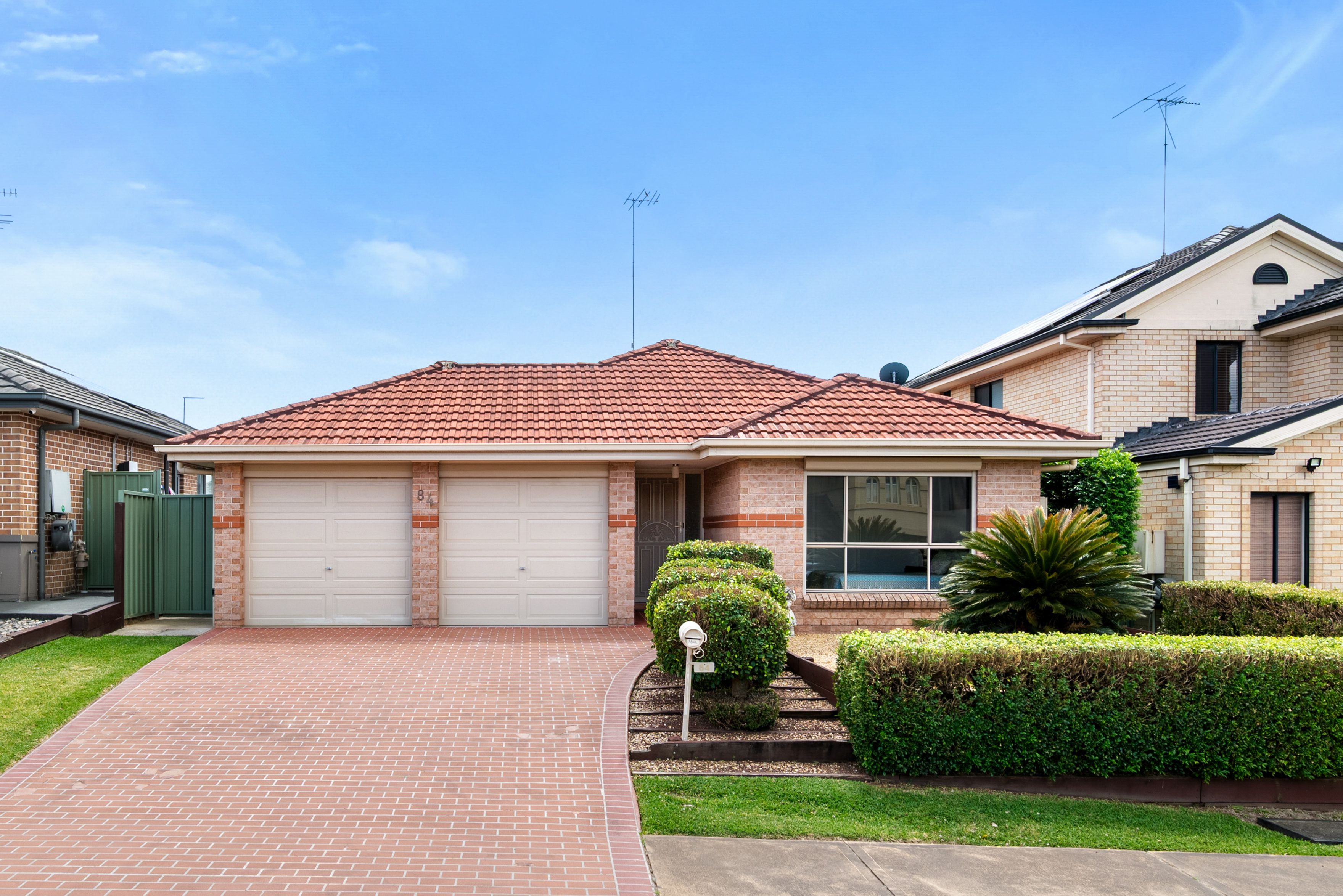 84 Ridgetop Drive , Glenmore Park NSW 2745