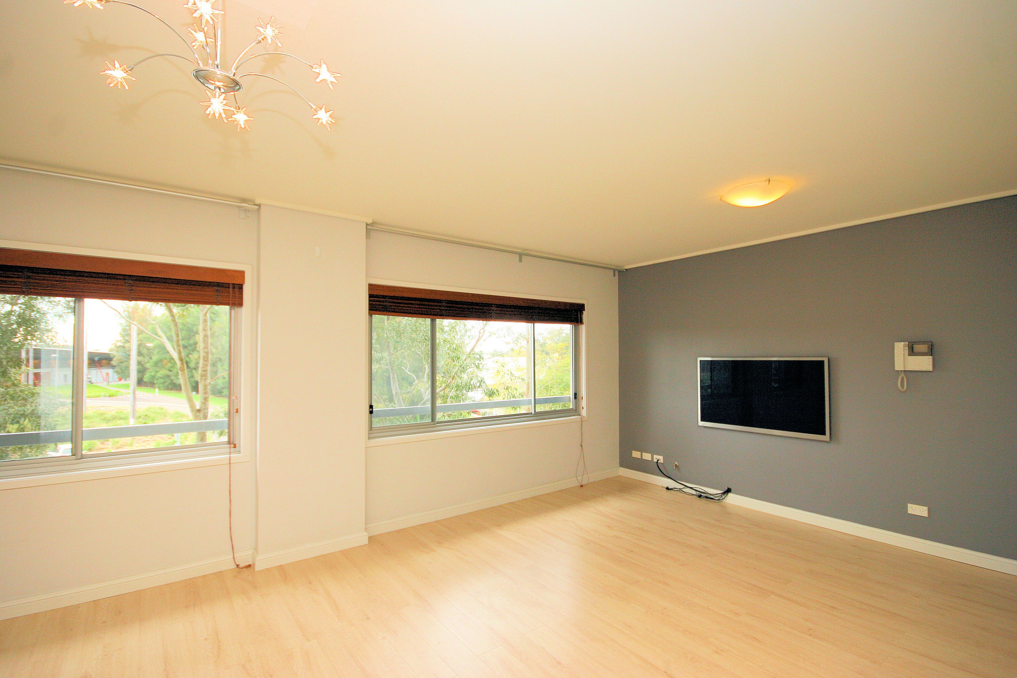 2**/25 Bennelong Parkway, Wentworth Point, NSW 2127