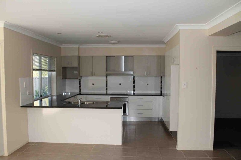 4/2 Redgwell Street, Warwick, QLD 4370