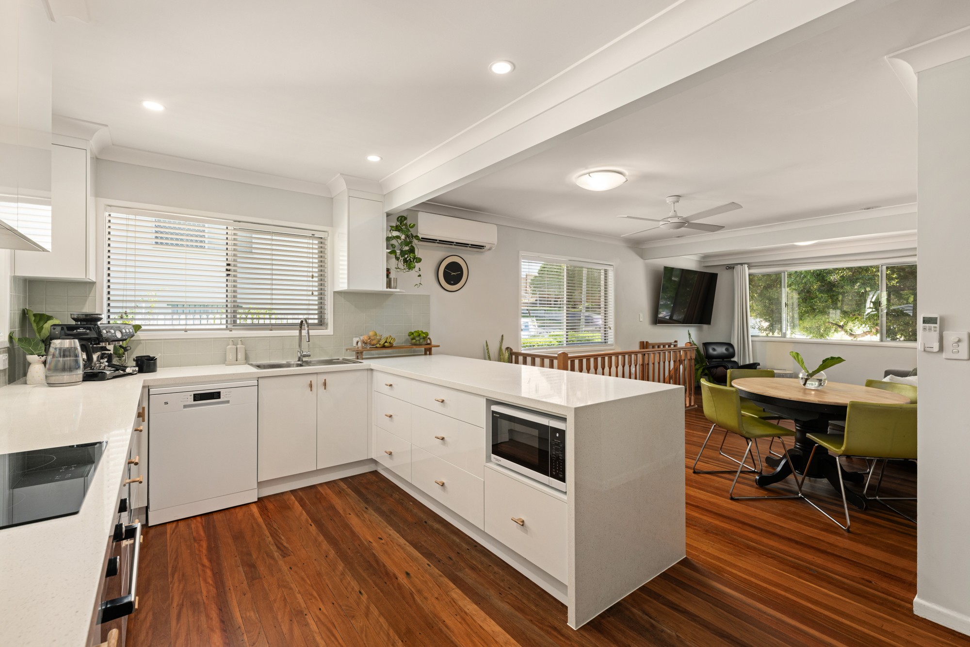 7 Praeger Street, Chapel Hill, QLD 4069