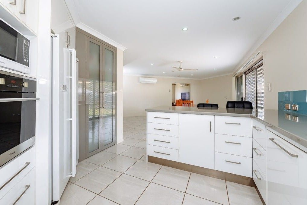 19 Ingra Close, Glen Eden, QLD 4680