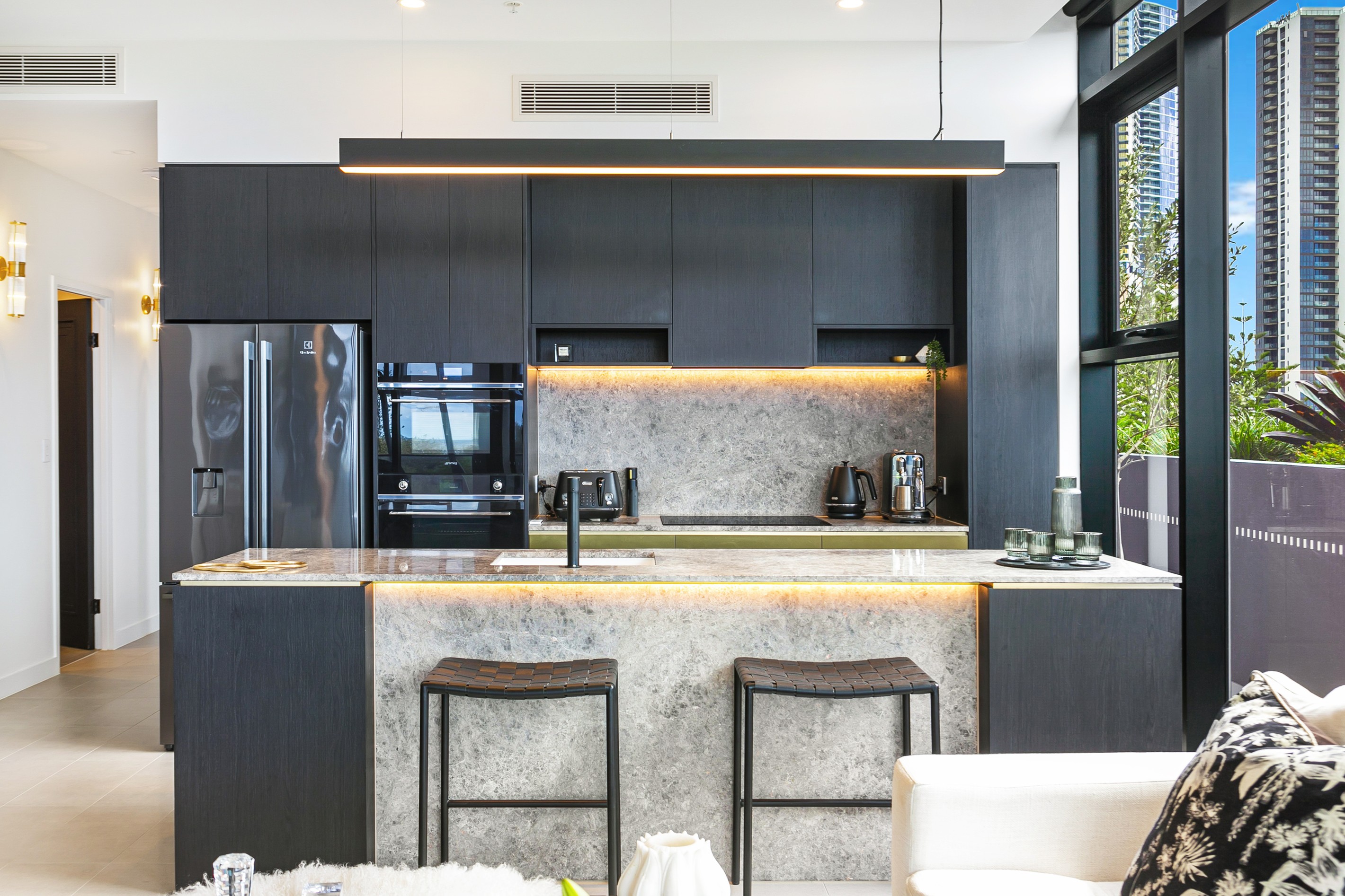 301/185 Old Burleigh Road, Broadbeach, QLD 4218