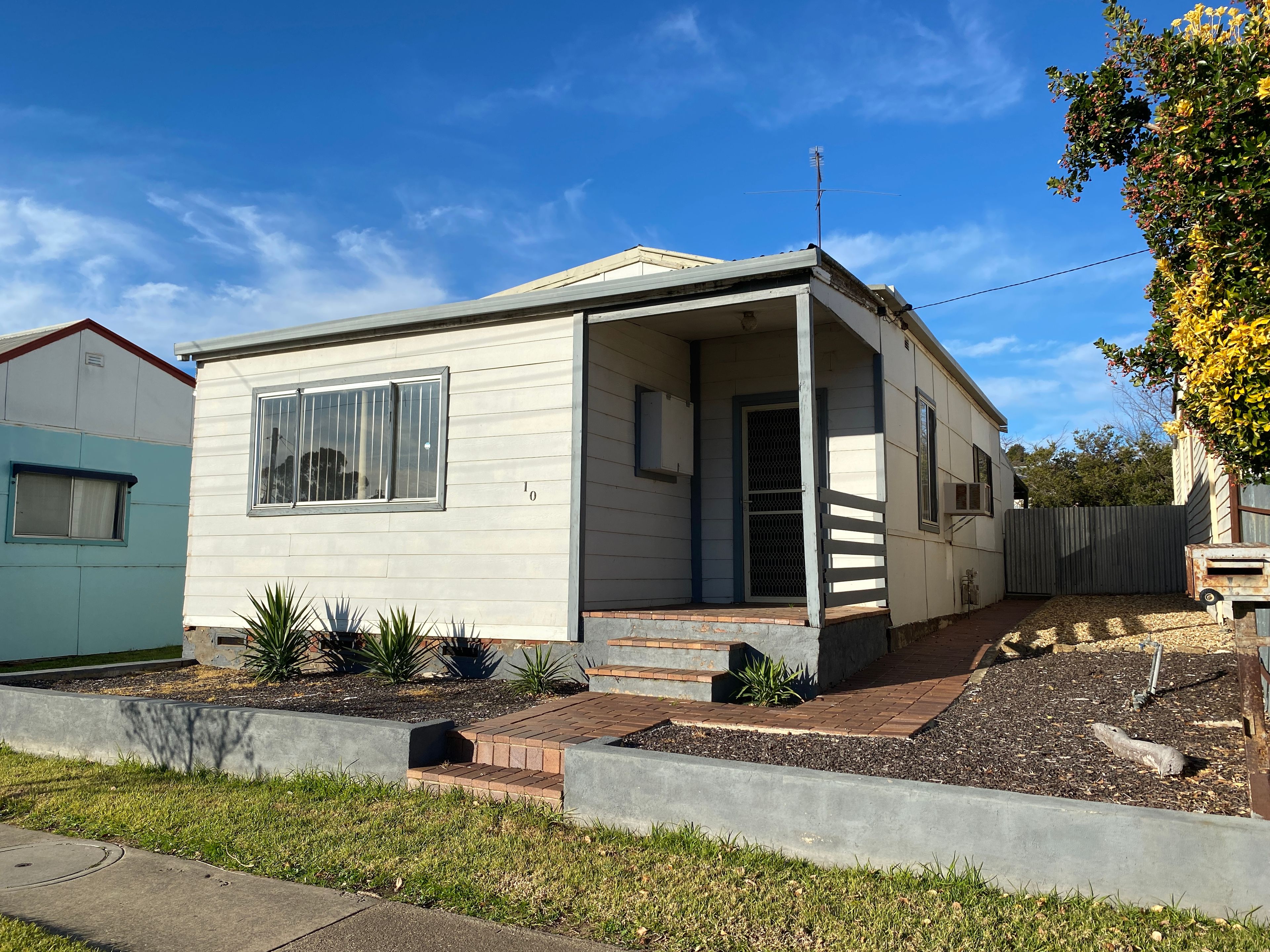 10 Ducker Street, Junee, NSW 2663