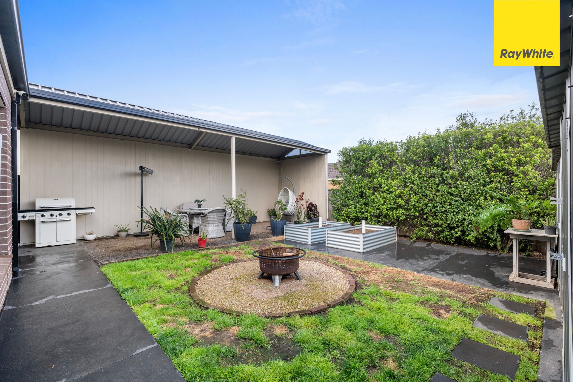 109 Claret Ash Boulevard — photo 14 of 20