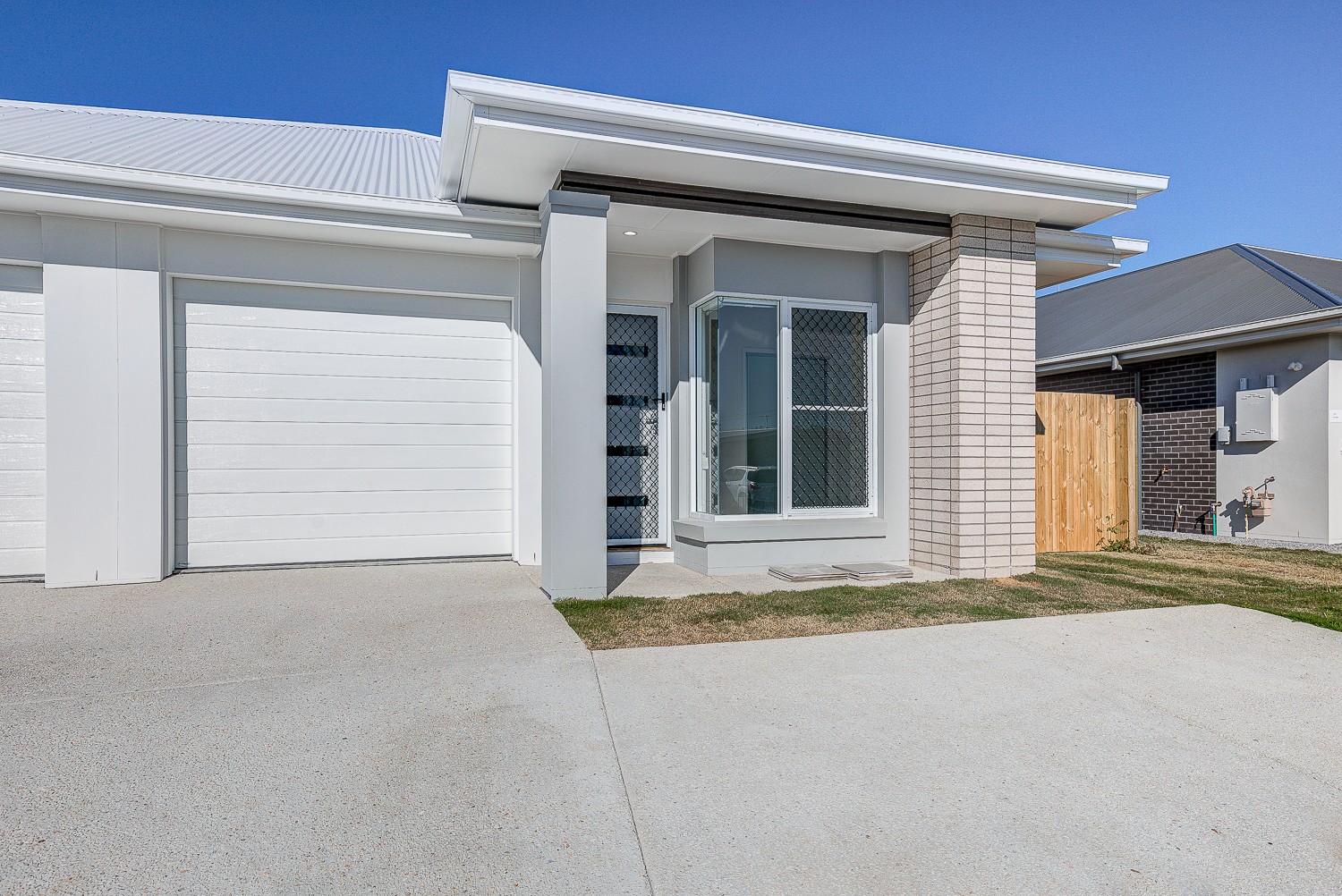 2/34 Redzel Court, Logan Reserve, QLD 4133