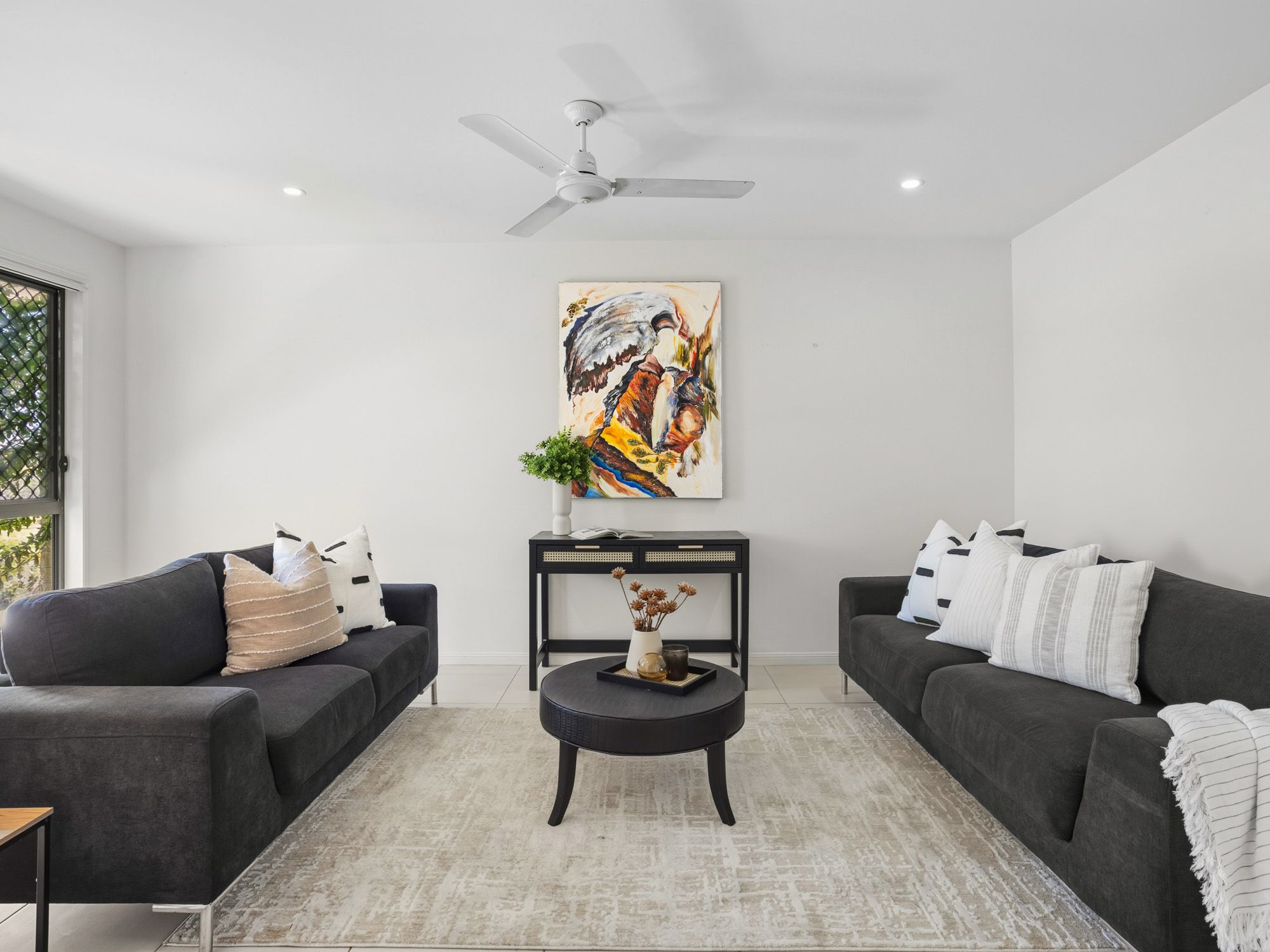 16 Carmen Court, Oxenford, QLD 4210