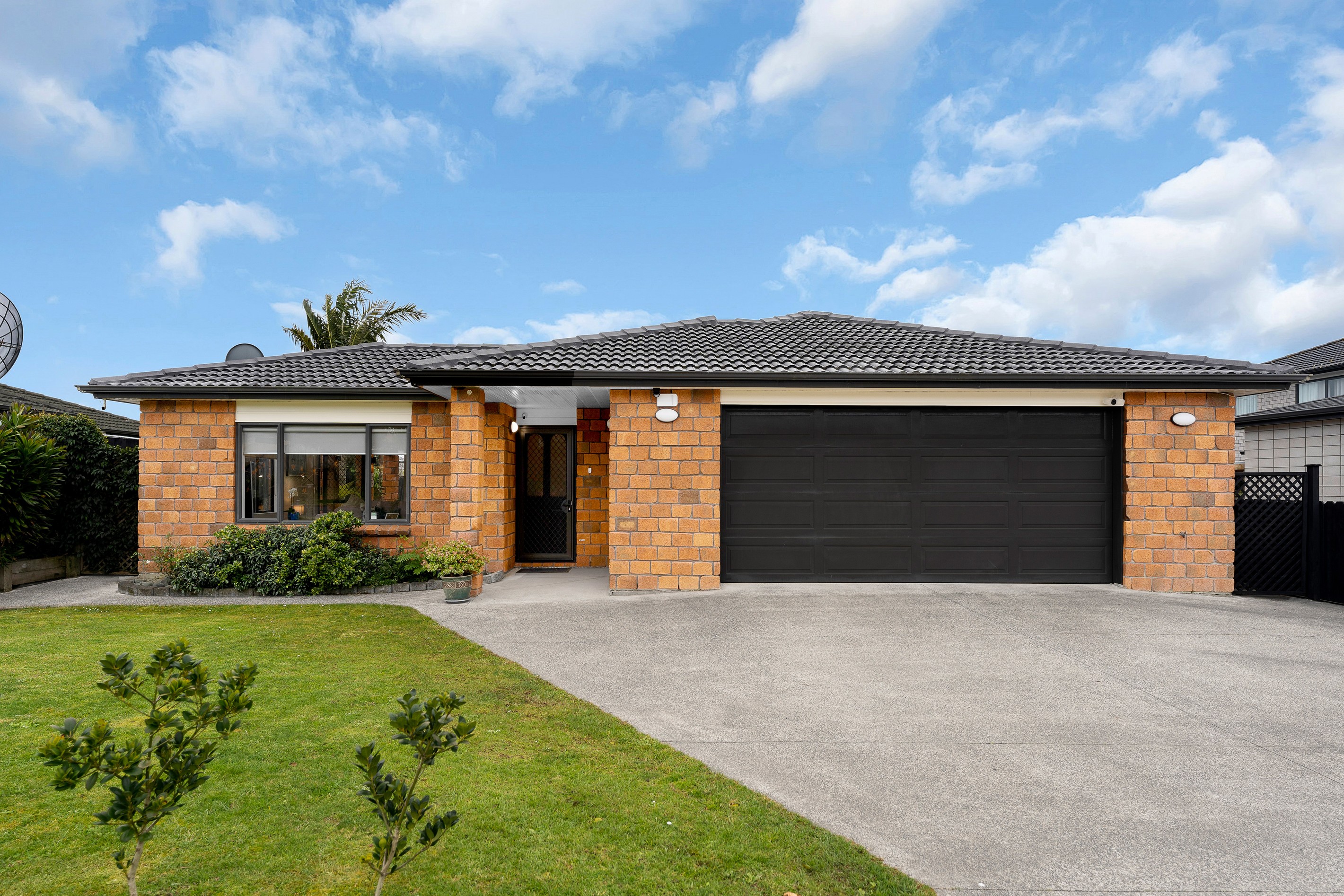 32 Broadhurst Road, Flat Bush, Manukau City