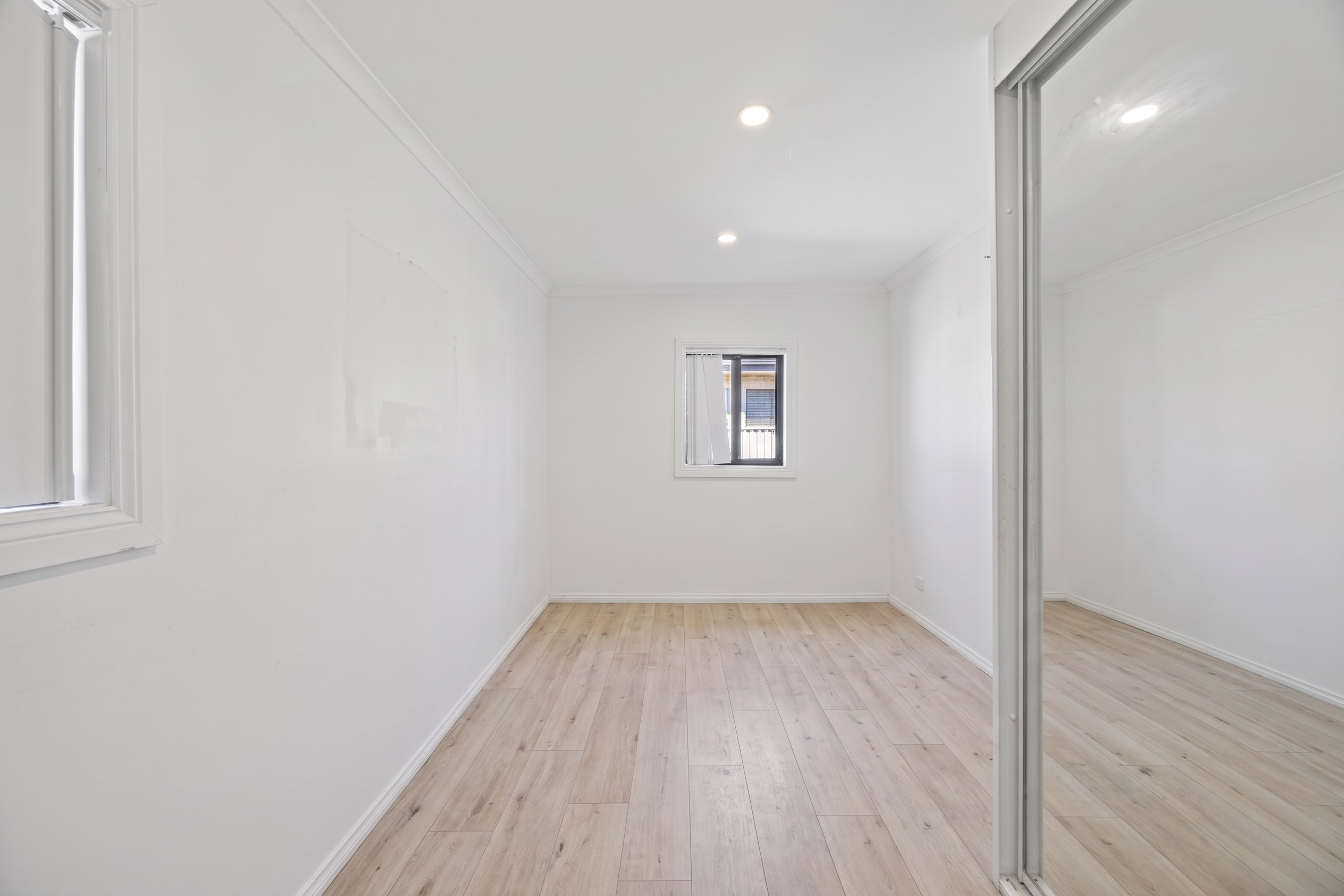 194 Victoria Road — photo 9 of 14