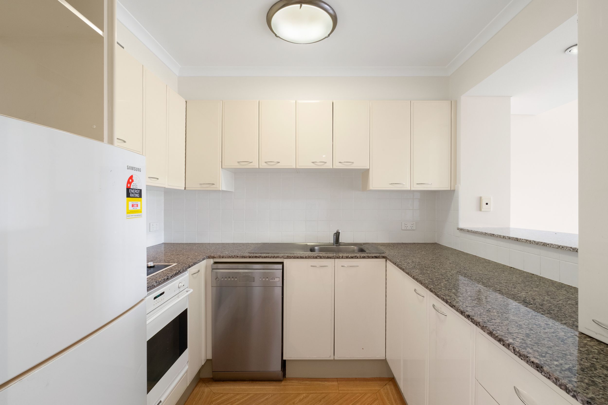 205/132 Alice Street — photo 6 of 17
