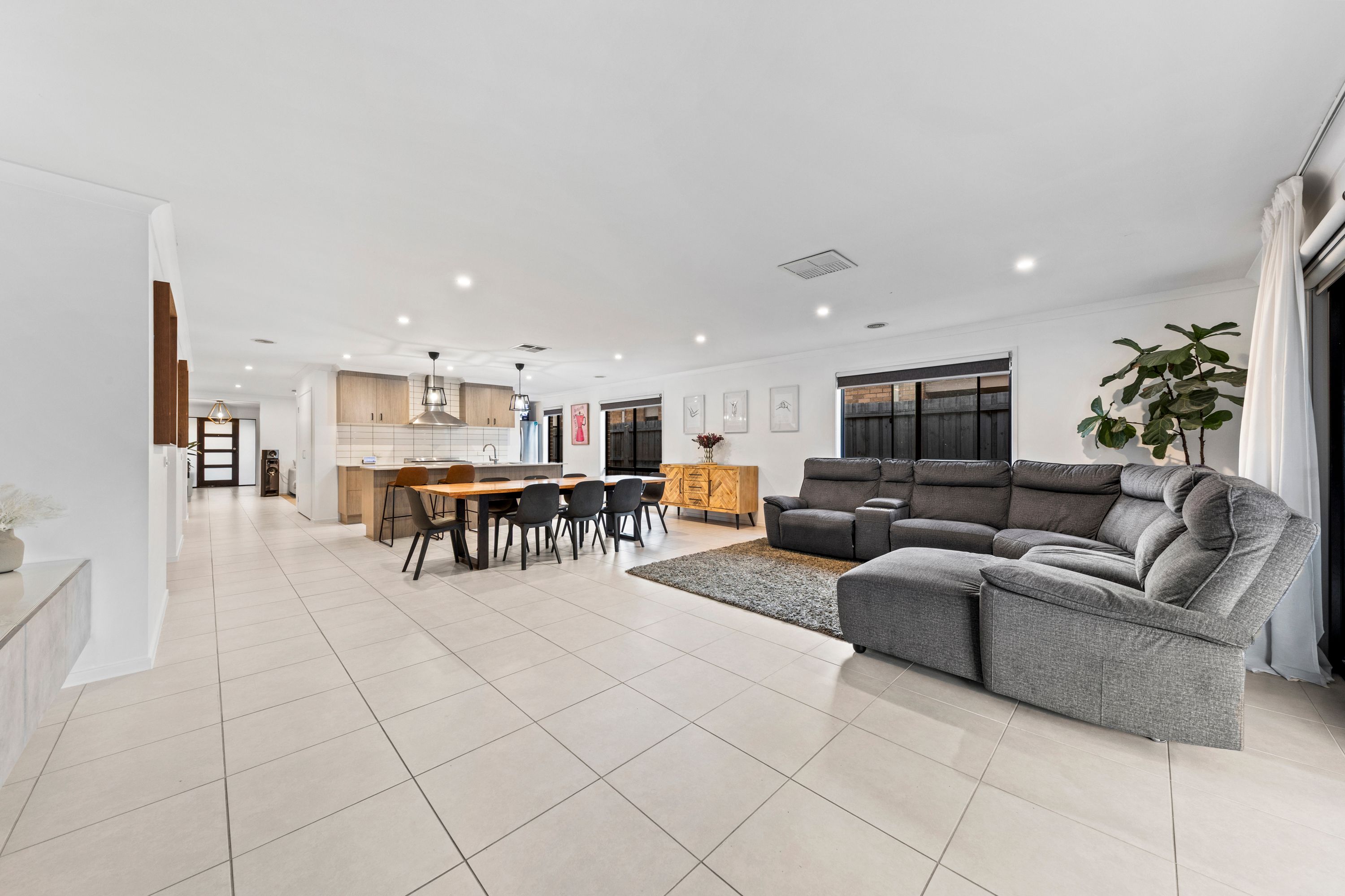 34 Joanne Way — photo 13 of 30
