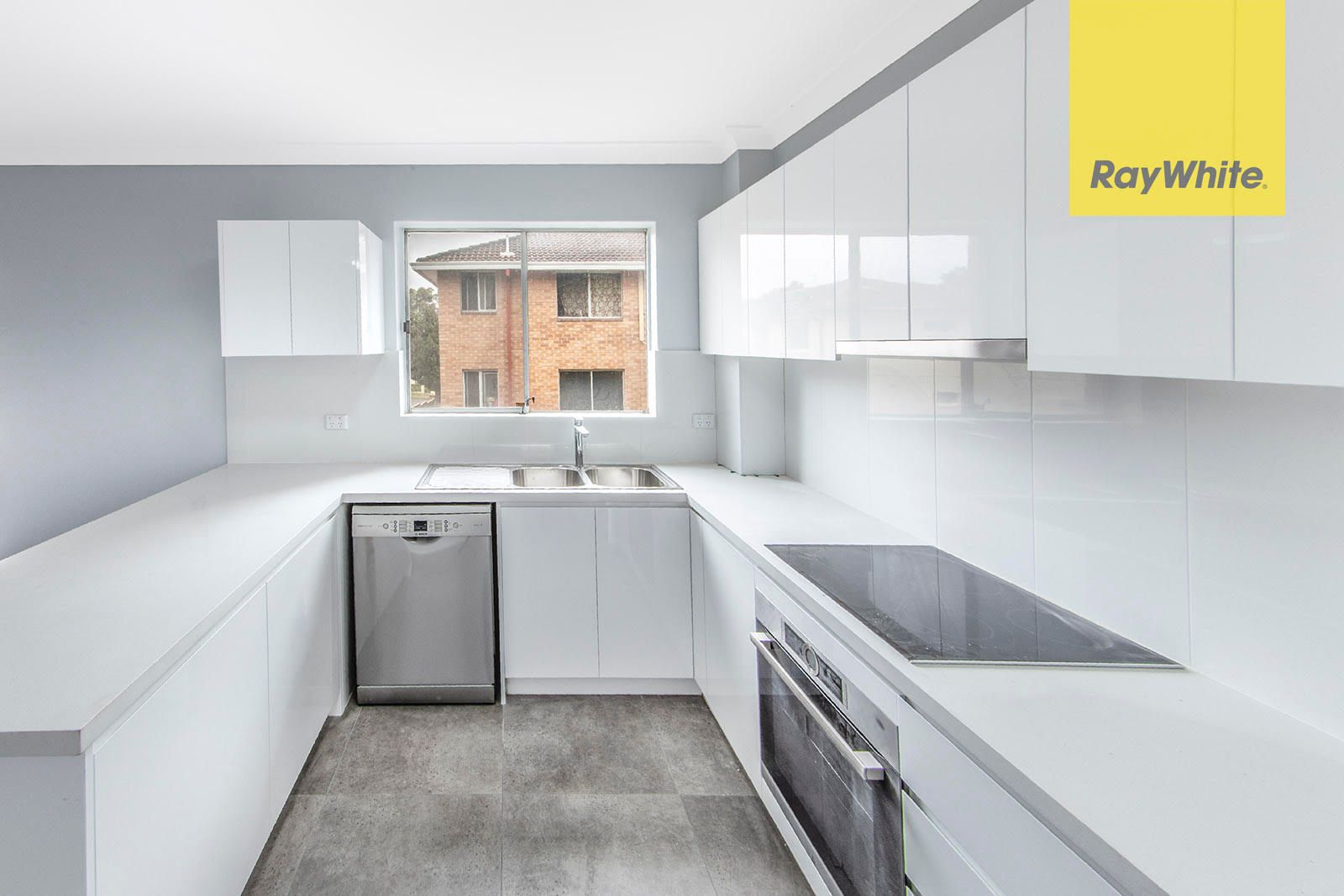 5/60-64 Meehan Street — photo 6 of 8