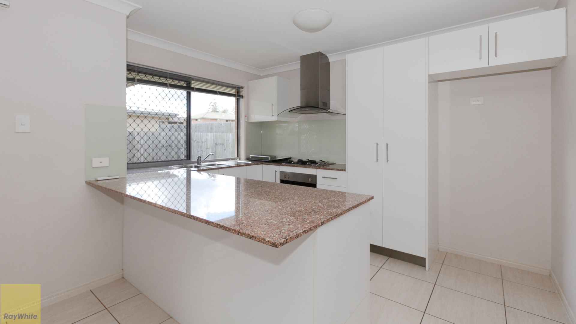 3 Samuel Court, Yamanto, QLD 4305