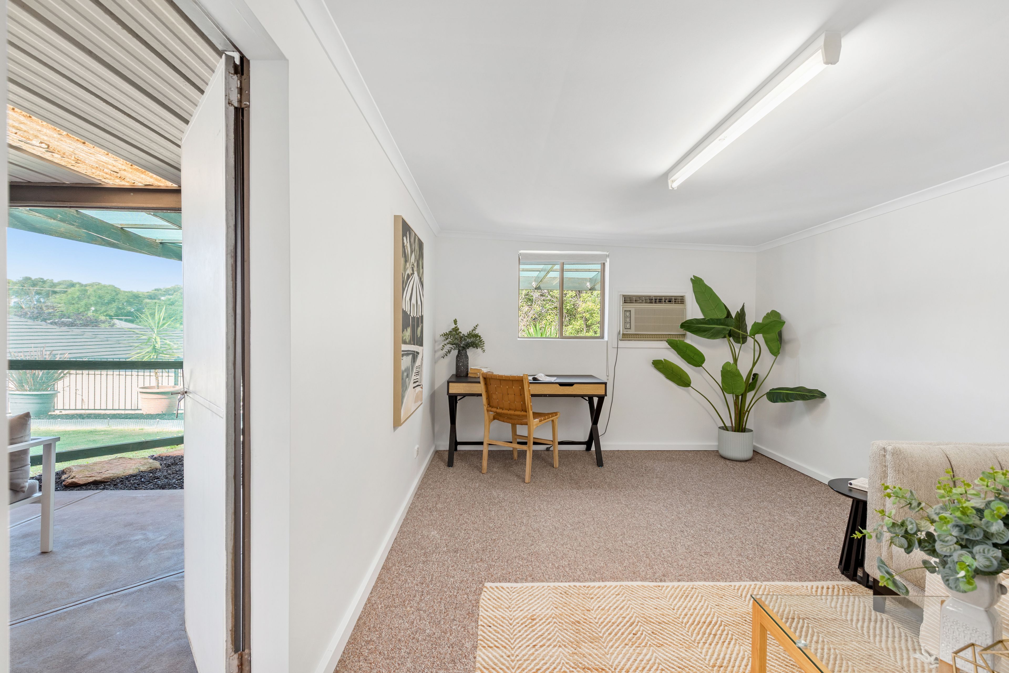 7 Dridan Crescent — photo 21 of 24