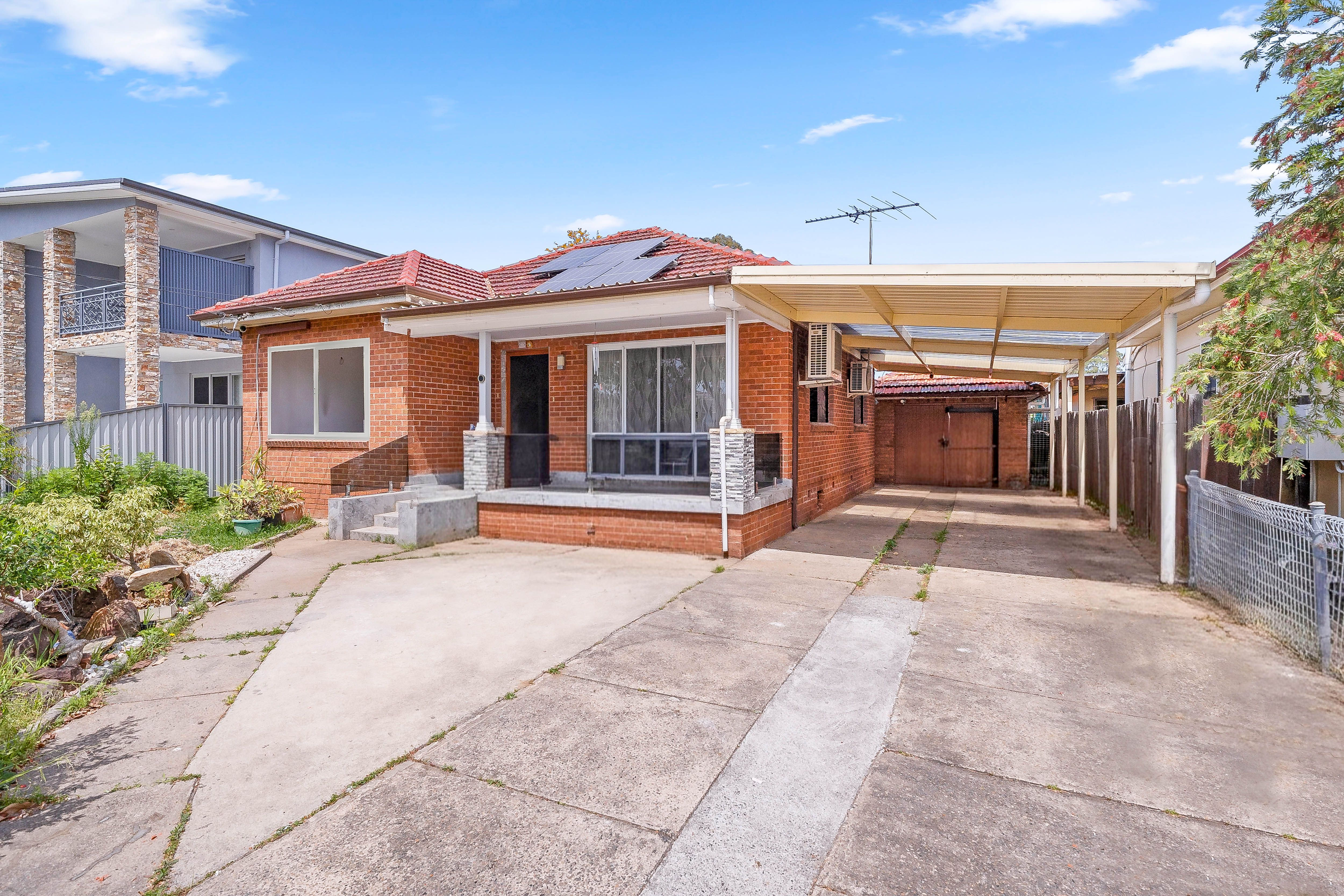 40 James Street , Fairfield East NSW 2165