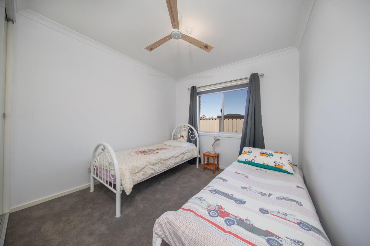 10 Riverview Drive — photo 8 of 19