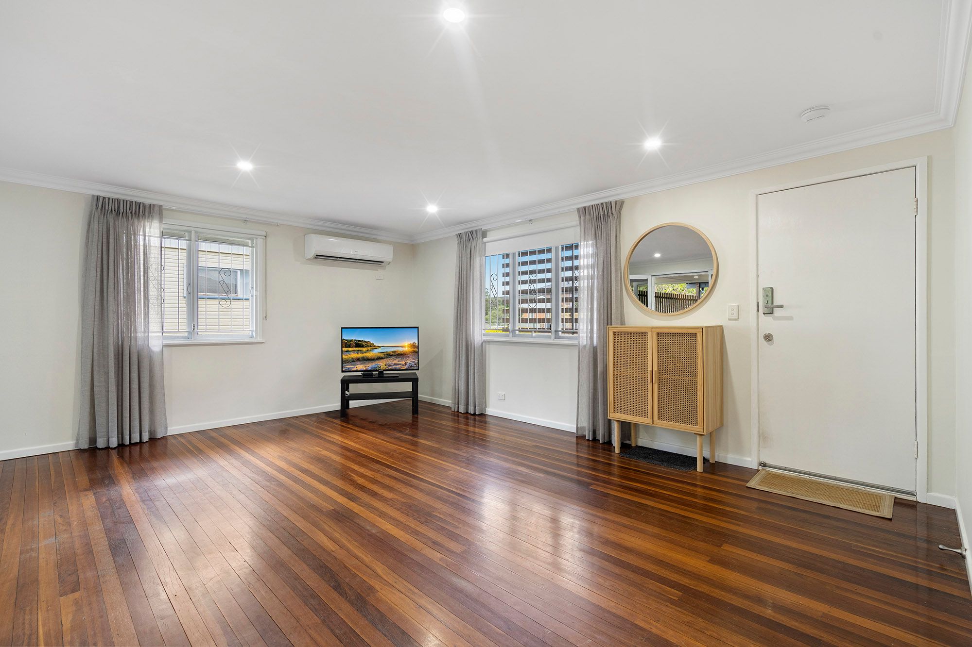 2 Hillcroft Street, Mount Gravatt East, QLD 4122