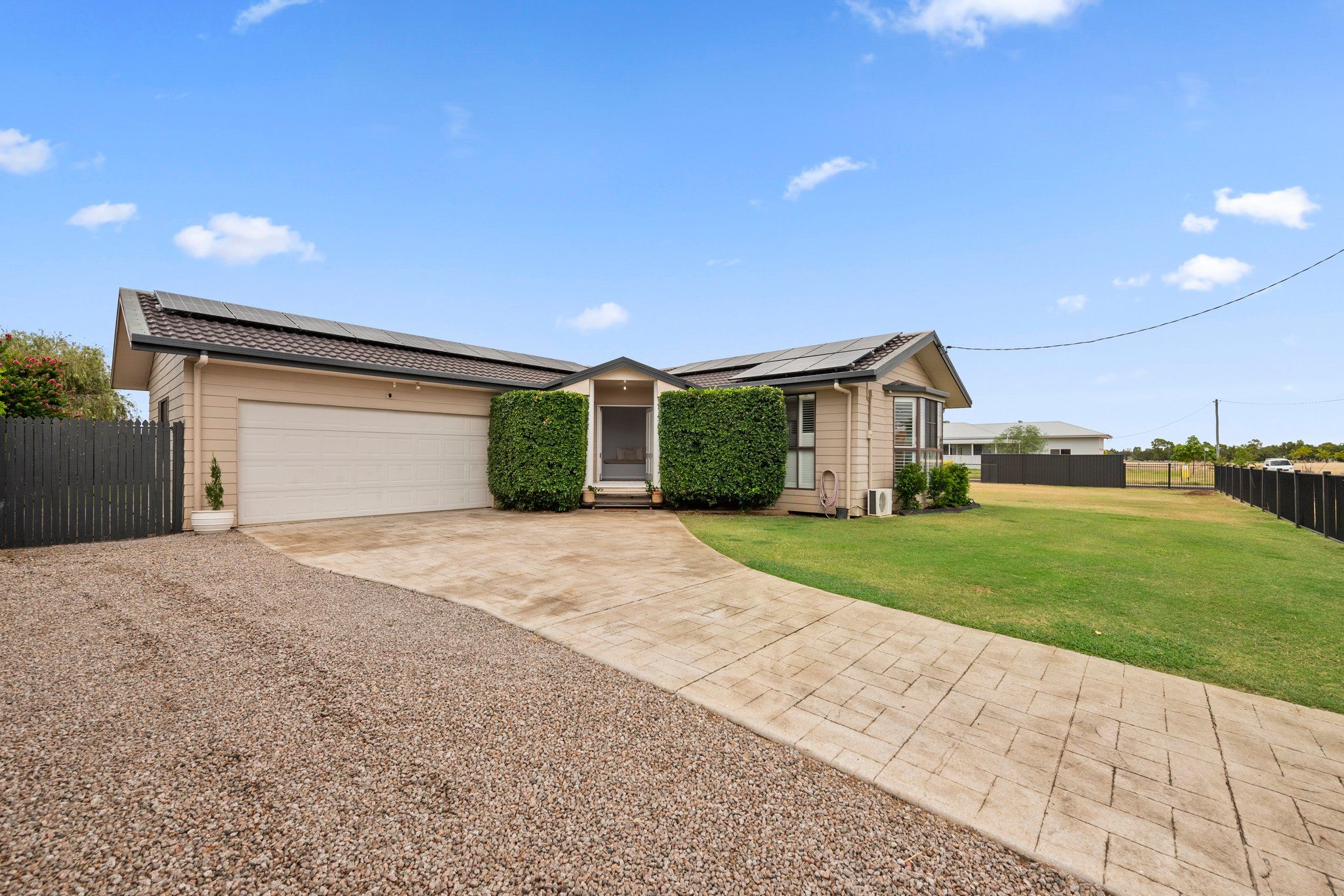 15 Lynette Street, Dalby, QLD 4405