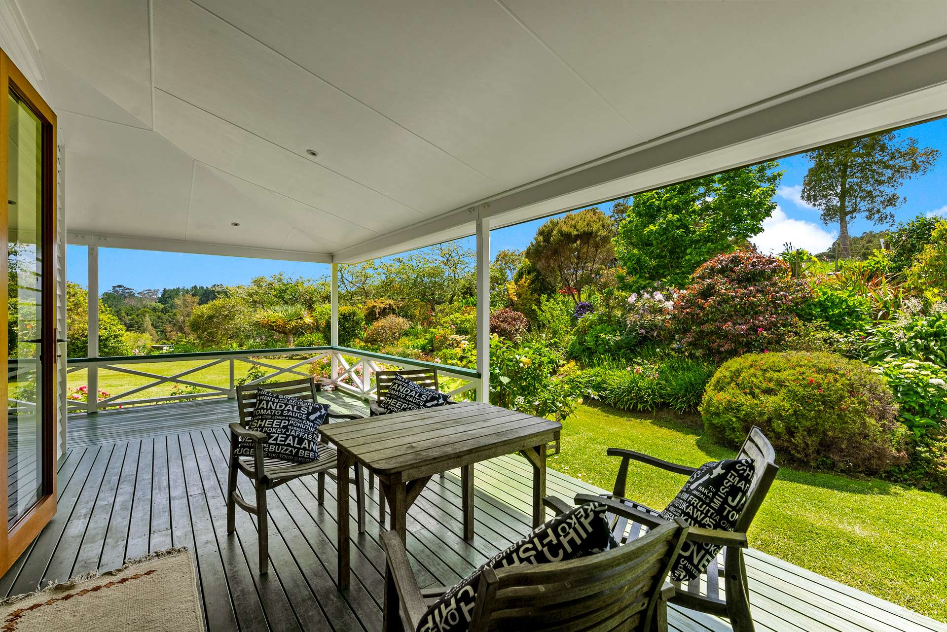 390 Silver Hill Road photo 12