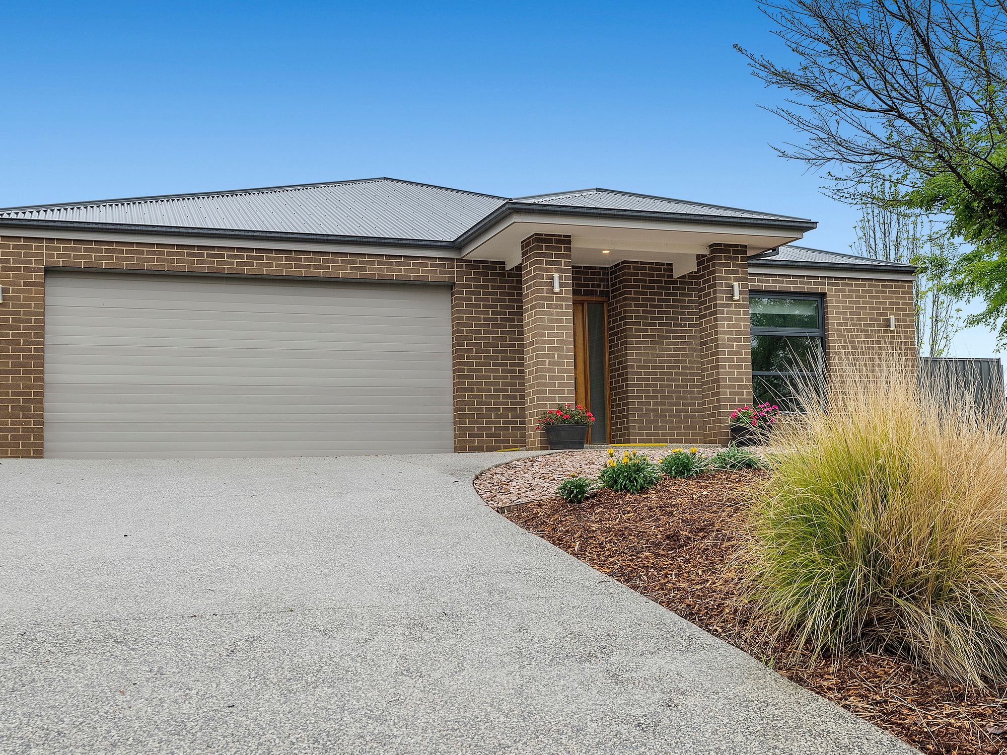 6 McCullagh Street, Bacchus Marsh VIC 3340