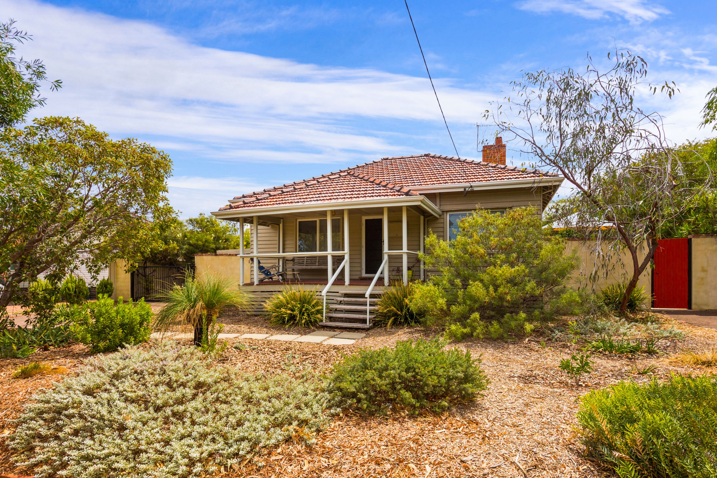 128 Samson Street, White Gum Valley, WA 6162