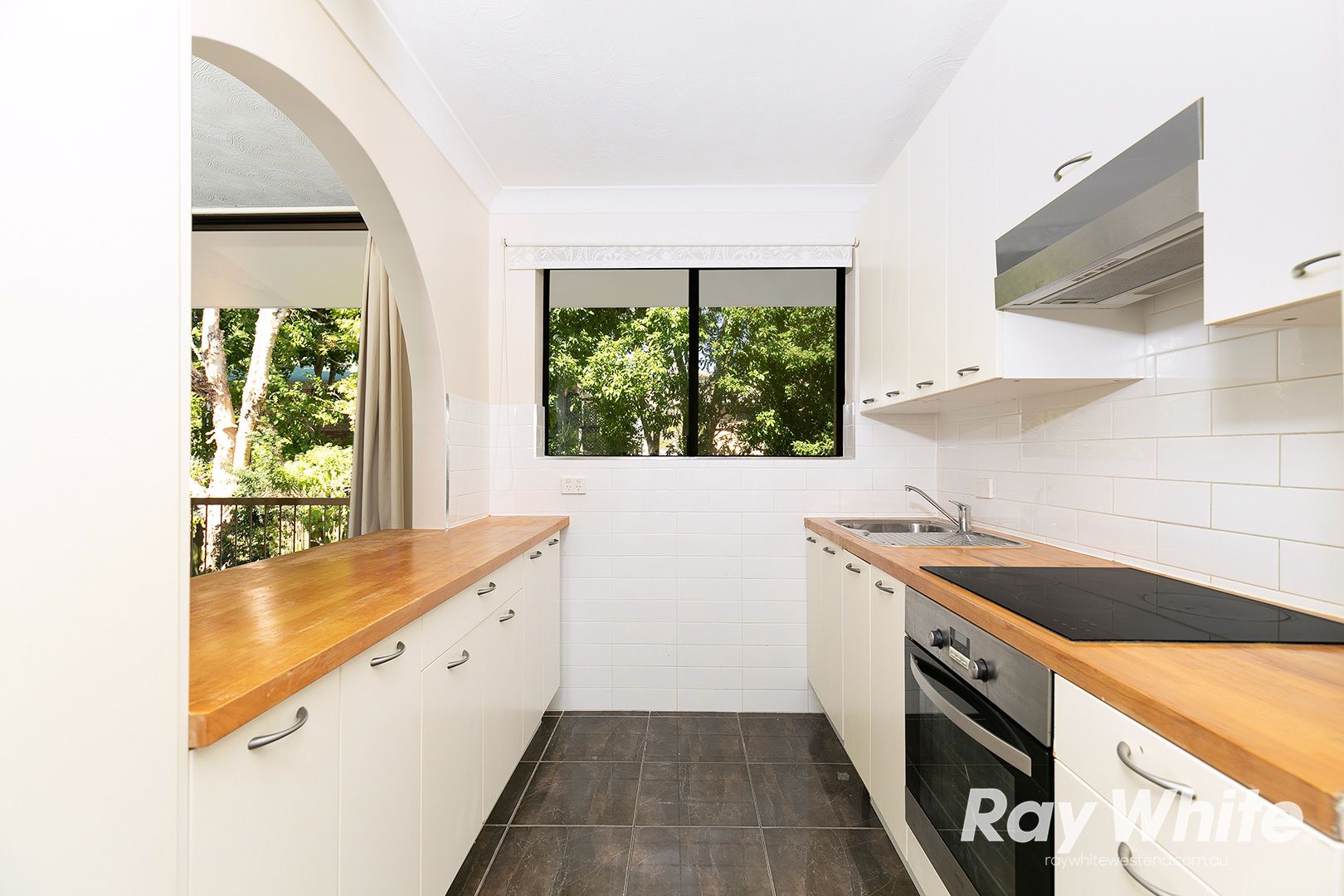 2/58 Waverley Road, Taringa, QLD 4068