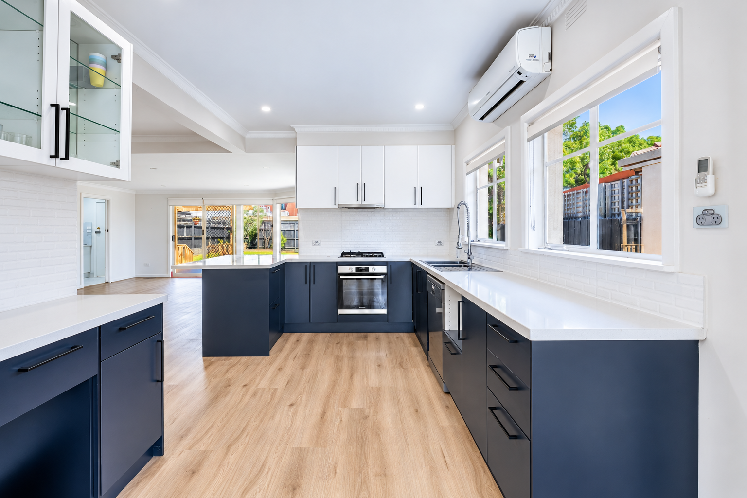 20 Longview Avenue — photo 3 of 16