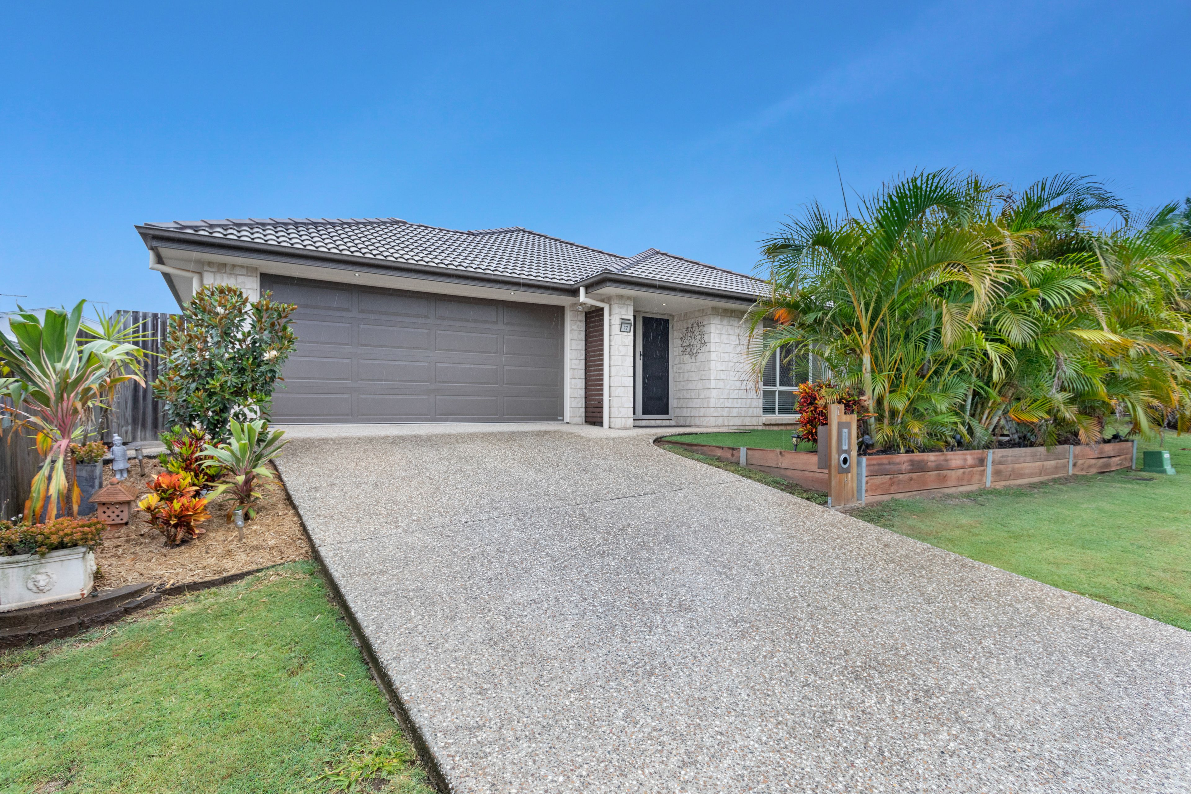 12 Braxlaw Crescent, Dakabin QLD 4503