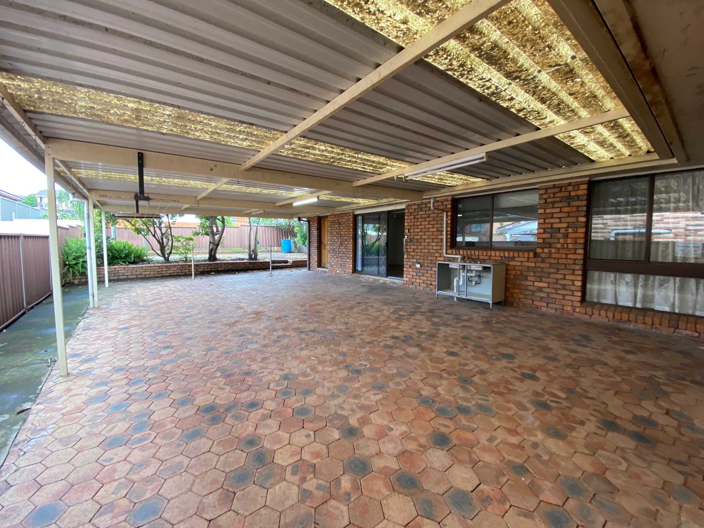 6 Torwood Place, St Johns Park, NSW 2176