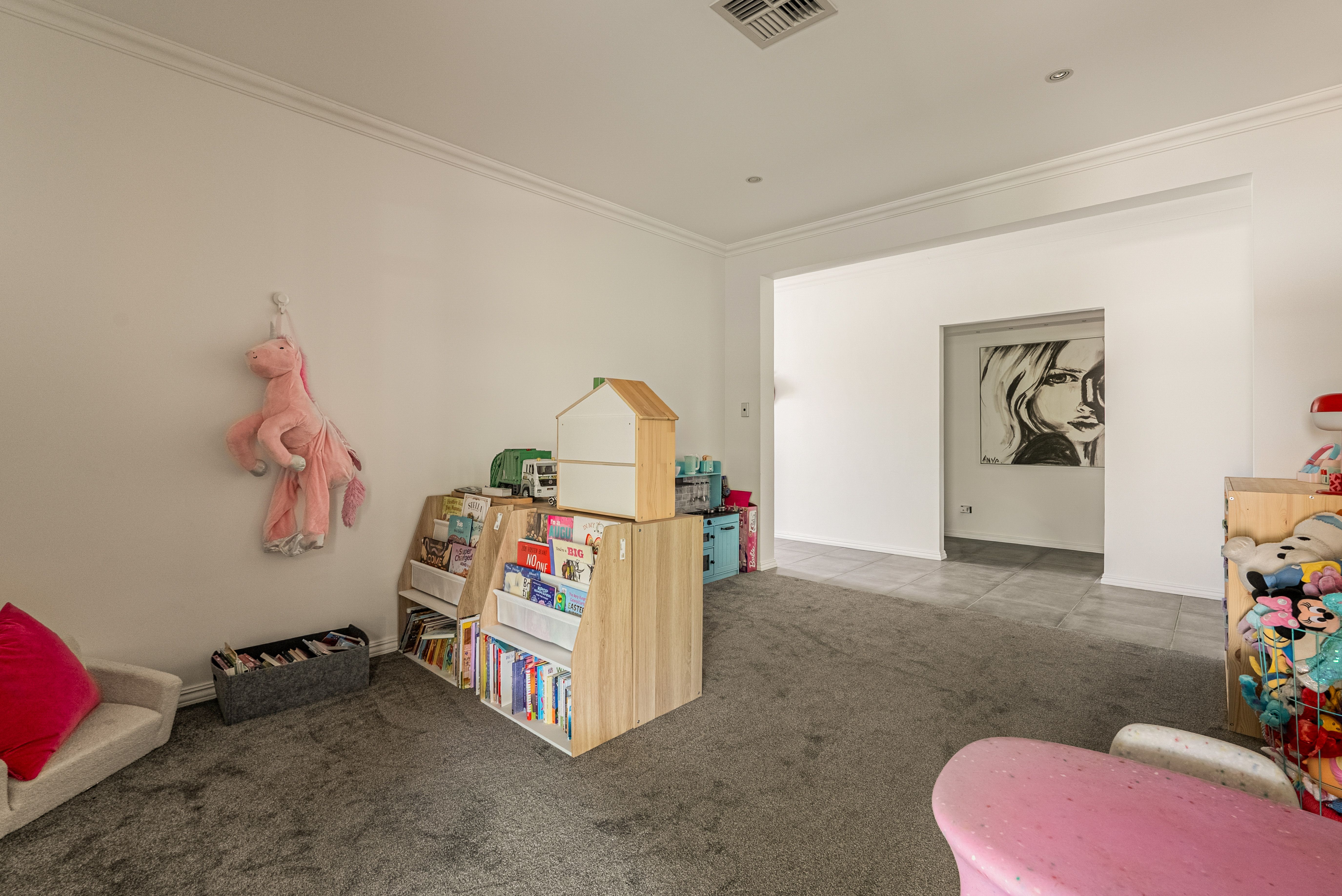 21 Westbury Lane — photo 6 of 30