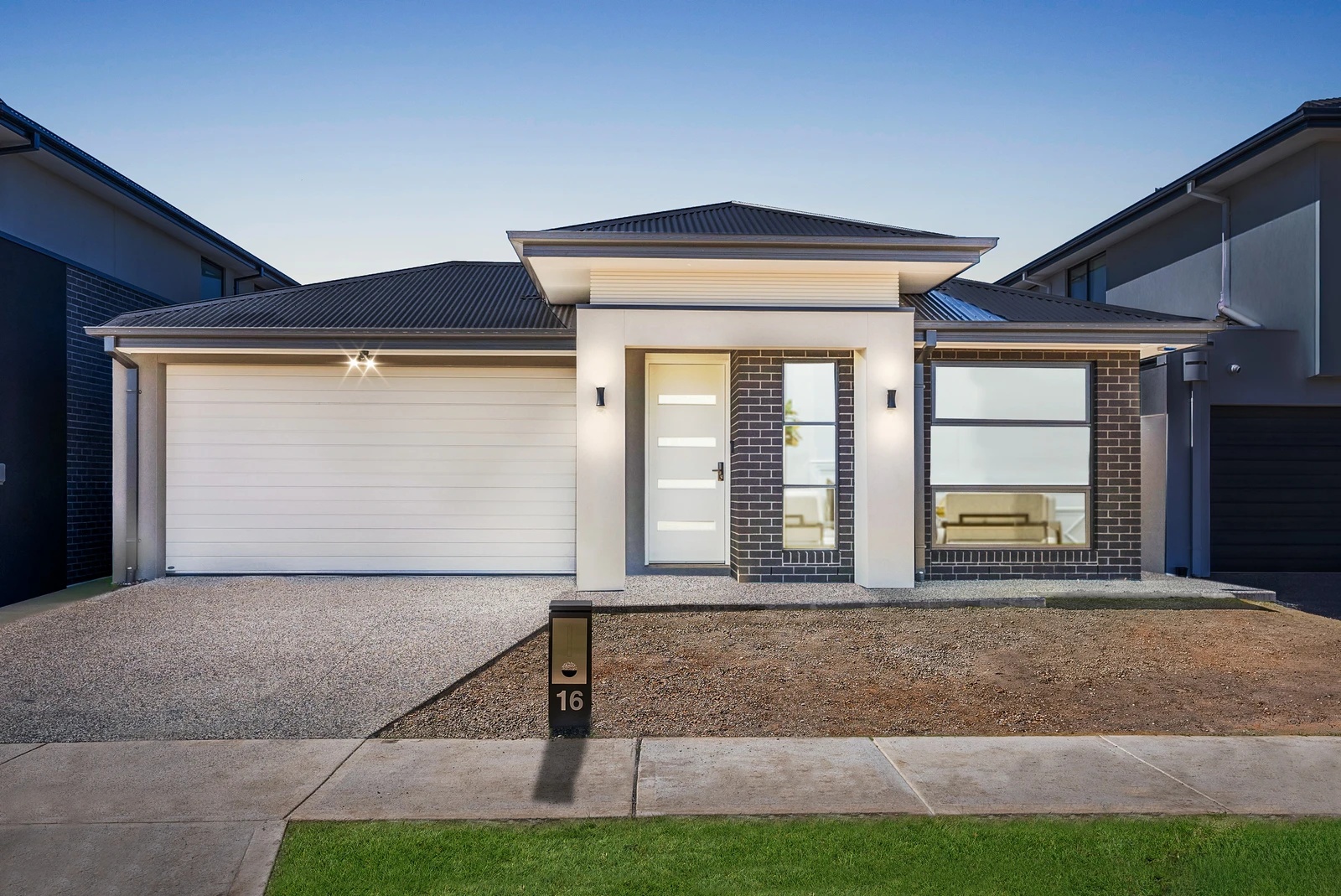 16 Knabstrupper Street, AINTREE, VIC 3336