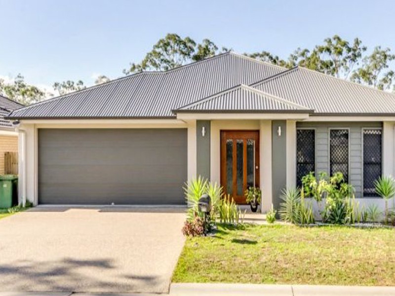 11 Wallaman Close, Waterford, QLD 4133