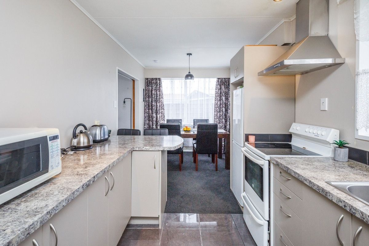 26 Rhodes Drive, Kelvin Grove, Palmerston North City