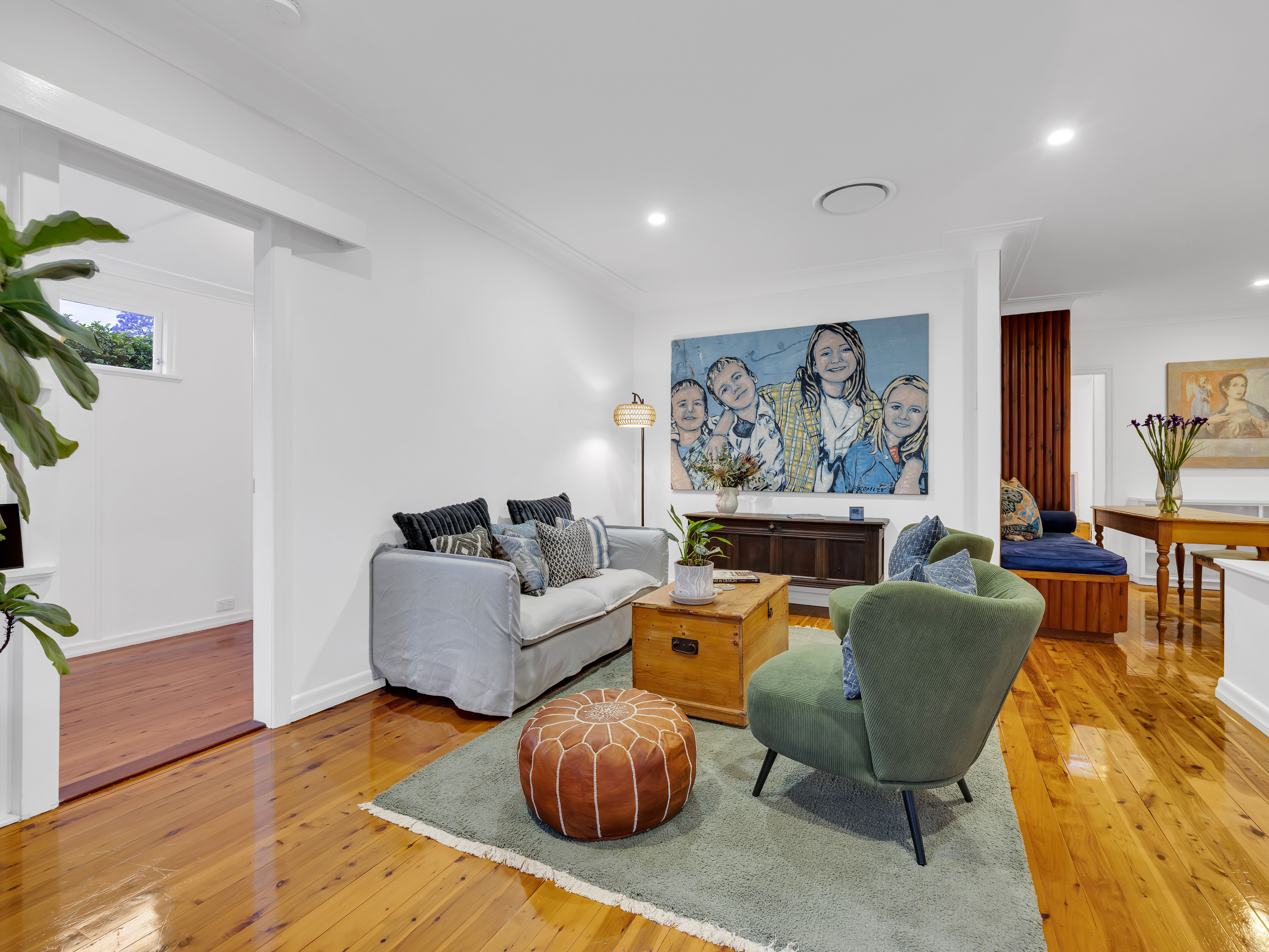 16 Rathlyn Avenue — photo 5 of 28