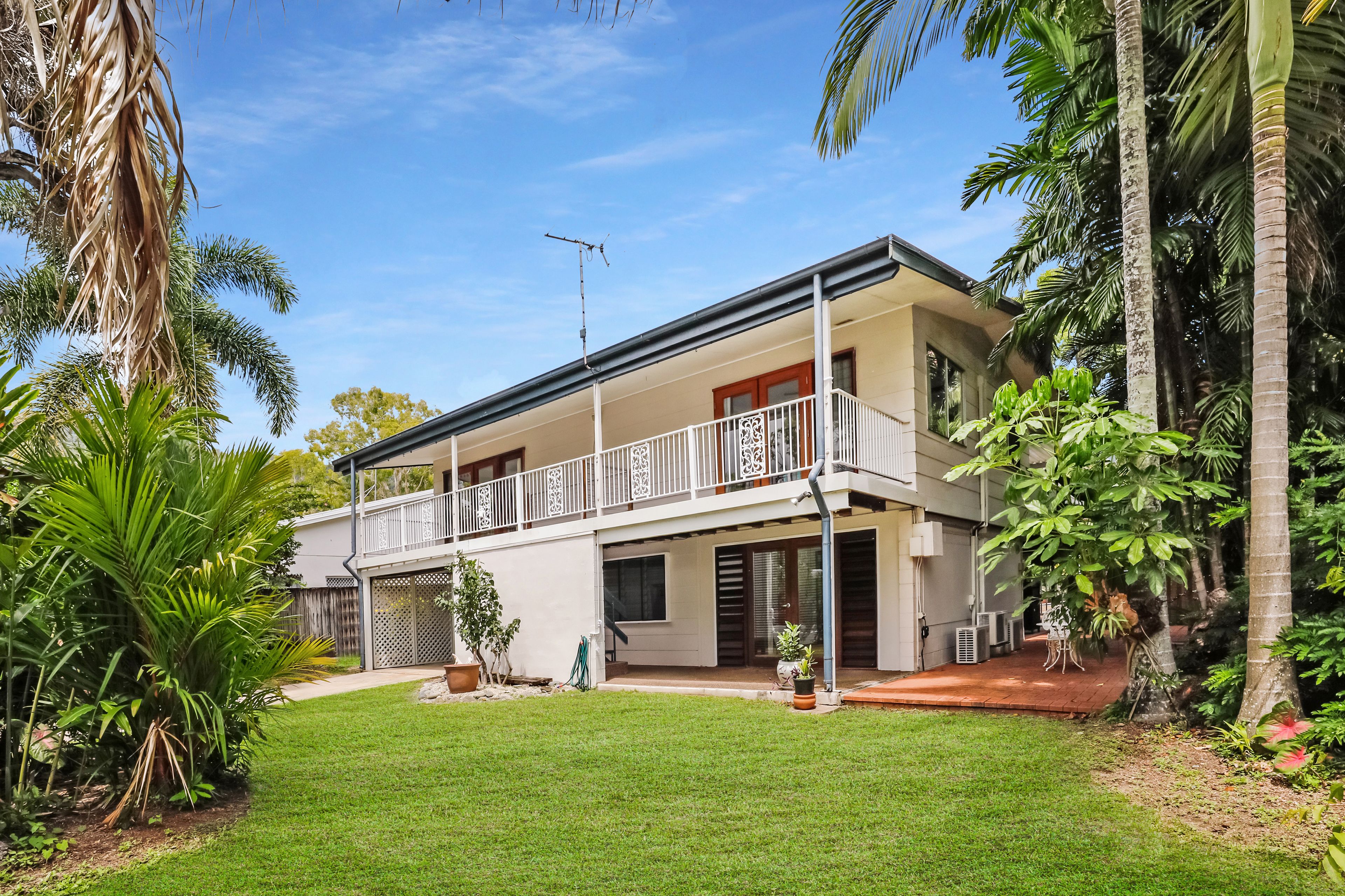 46 Endeavour Road, Clifton Beach, QLD 4879