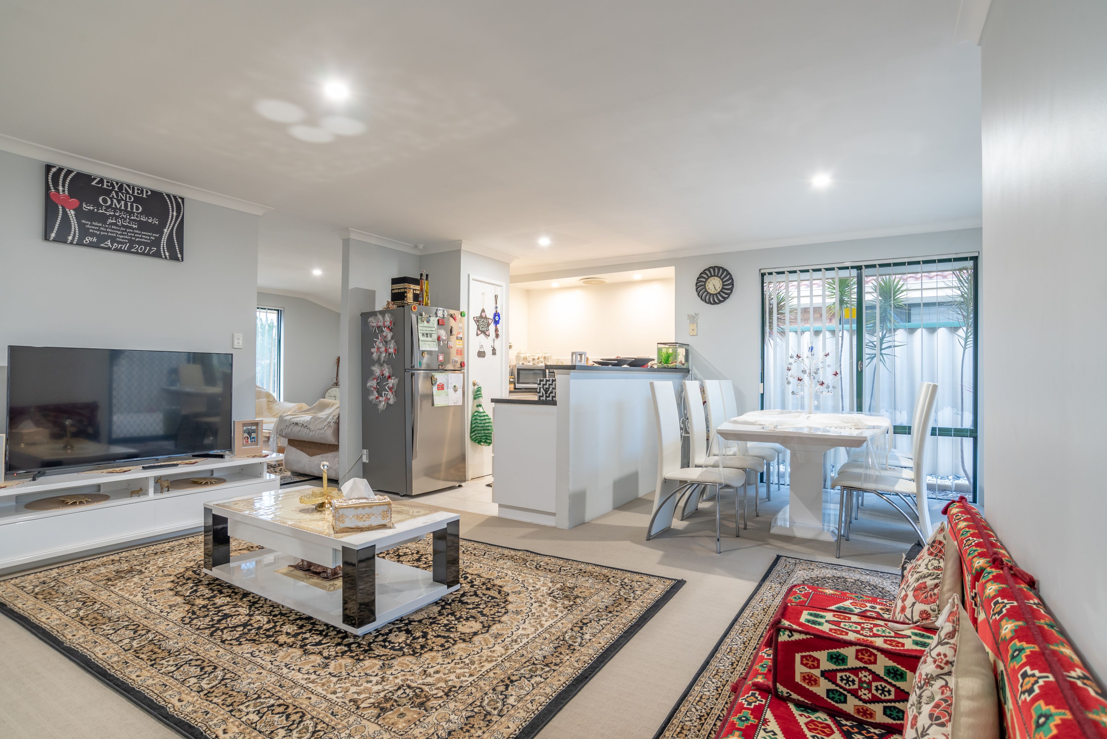 285 Wharf Street, Queens Park WA 6107