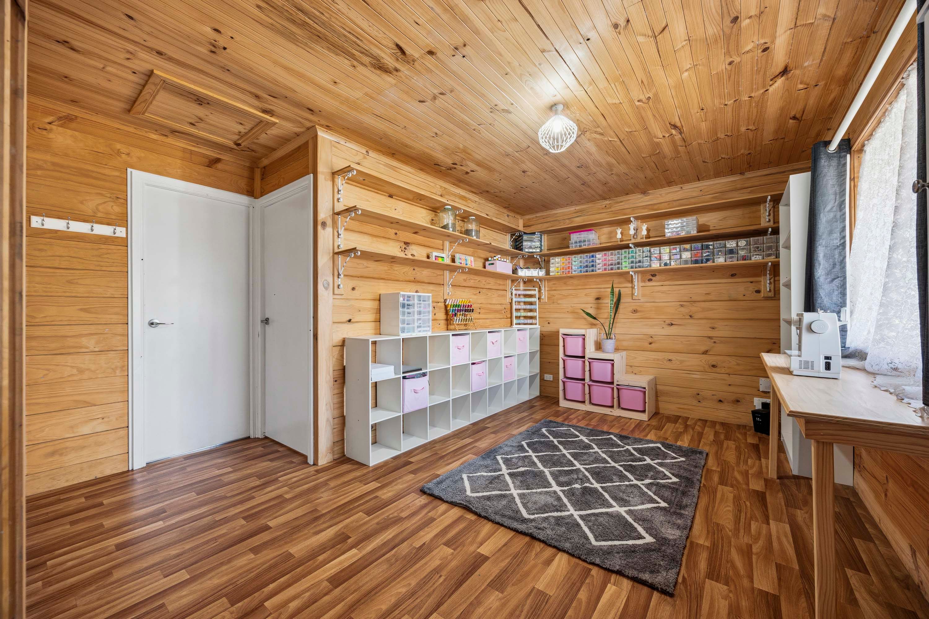 30 Pascoe Street — photo 15 of 27