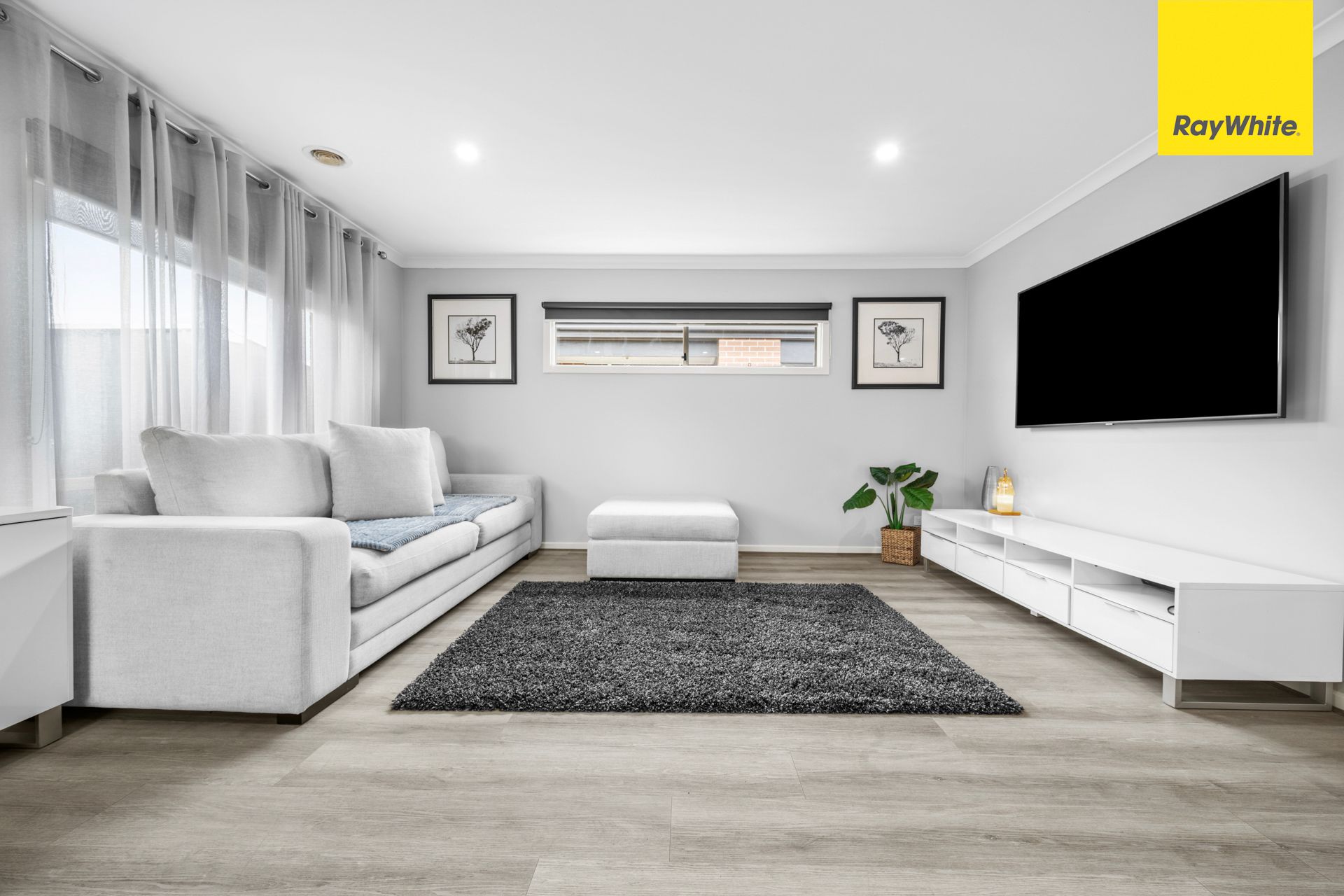 109 Claret Ash Boulevard — photo 10 of 20