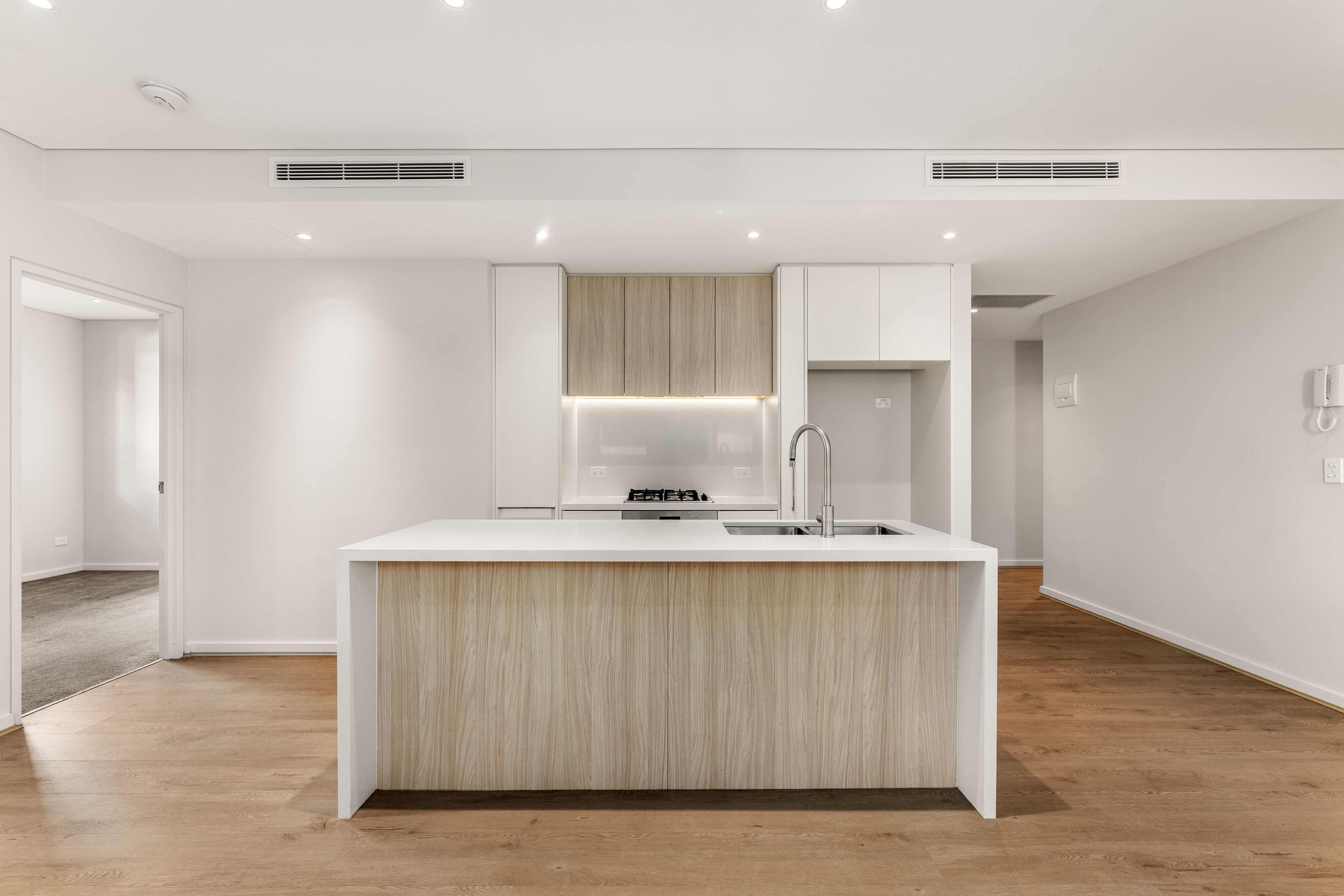 66 Glencoe Street, Sutherland NSW 2232