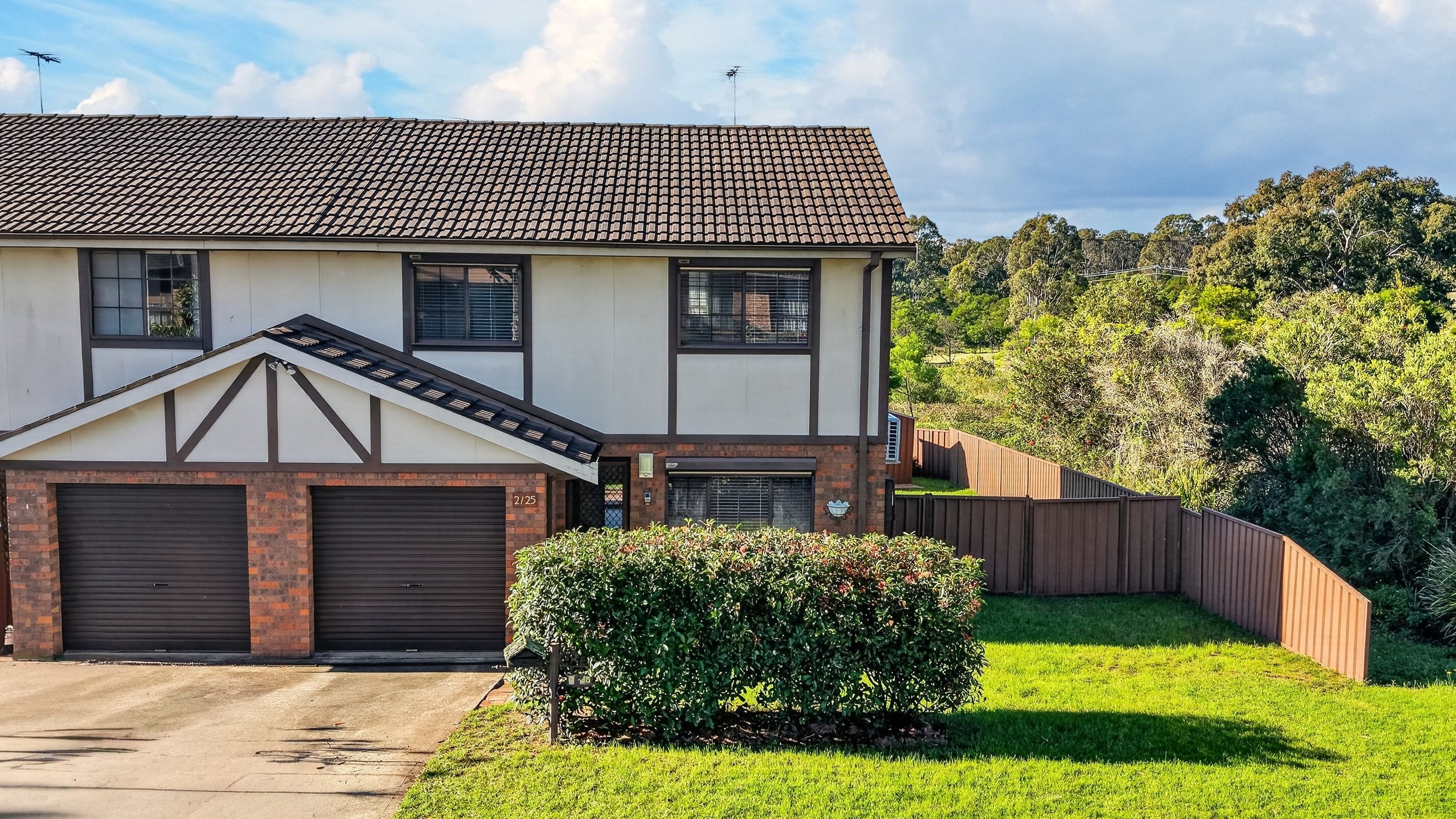2/25 Porter Street, Minto, NSW 2566