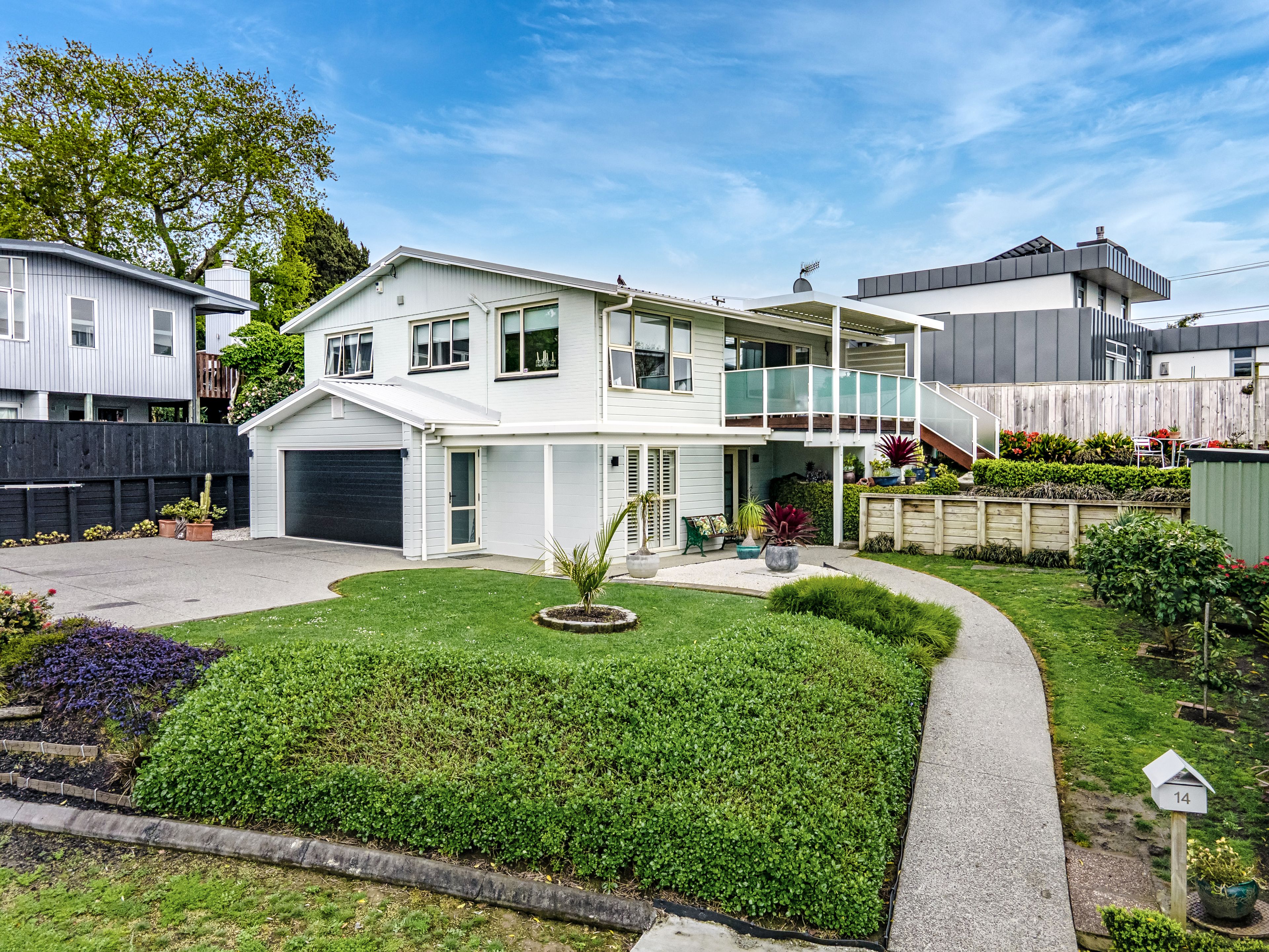 14 Luplau Crescent, Cockle Bay, Manukau City