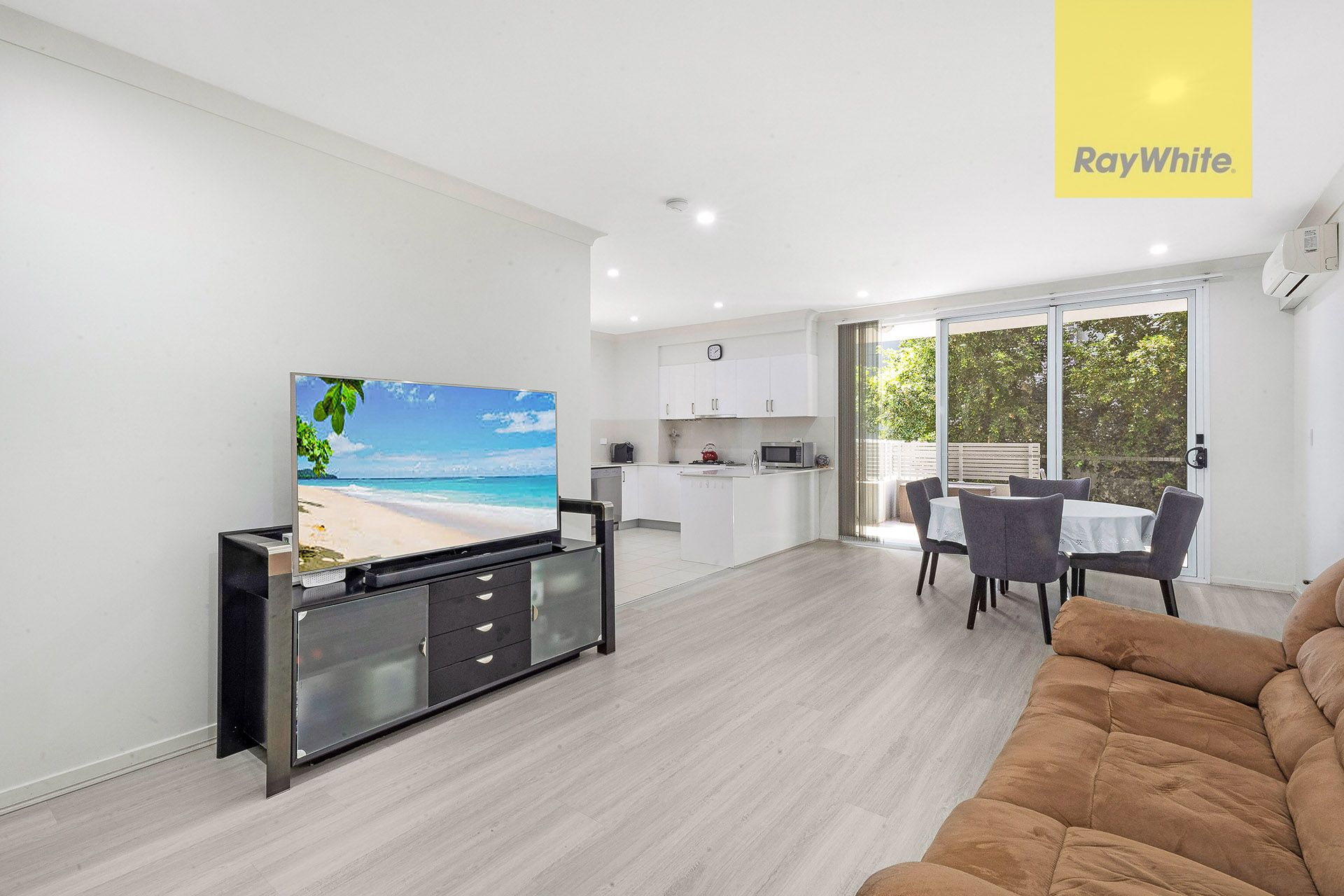 1/2 St Andrews Street, Dundas, NSW 2117